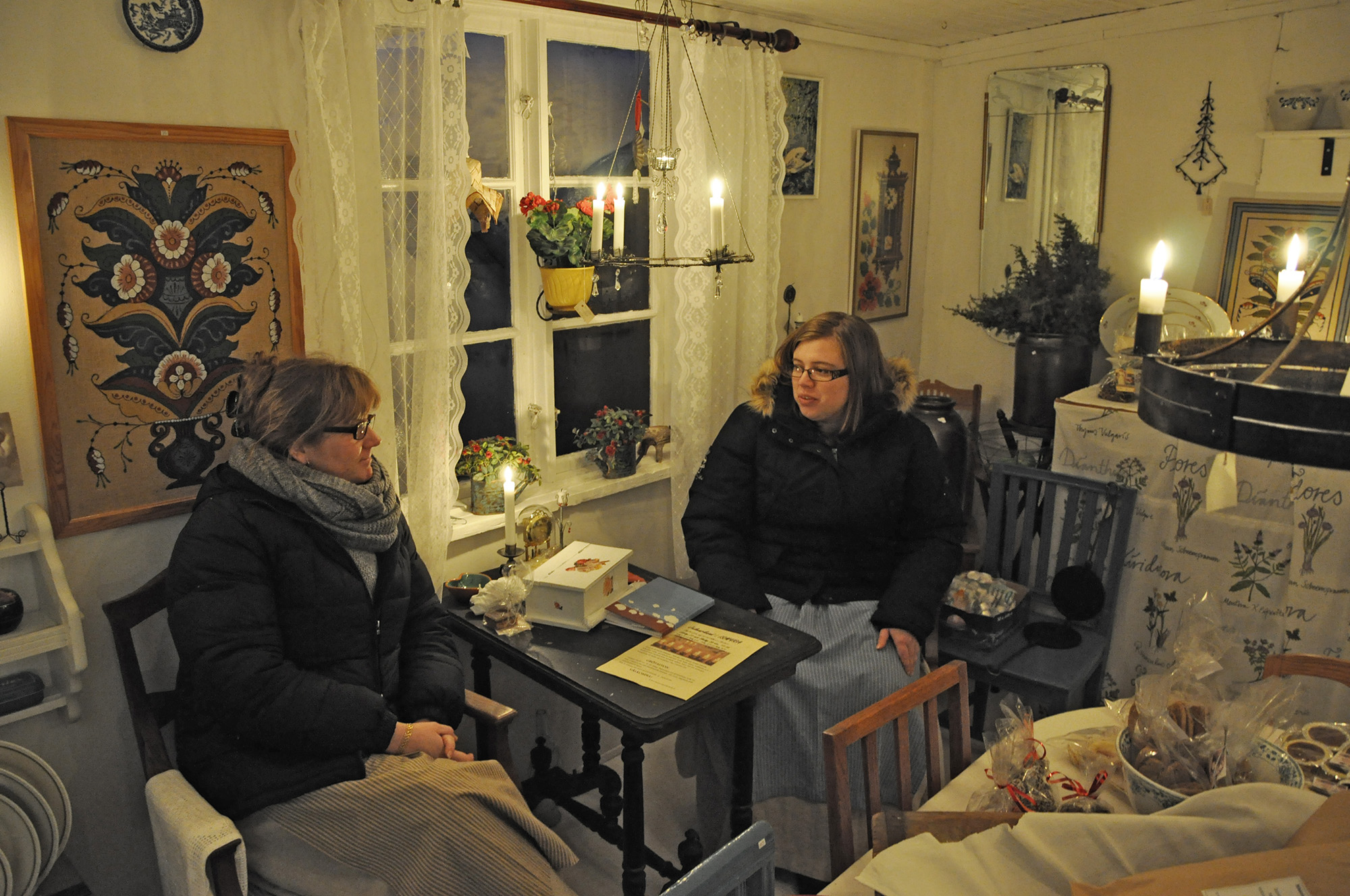 Röste.nu – Bygdens Nytt nr 1 2011 – Nyheter – Stämningsfull julmarknad i Ismyren 2010