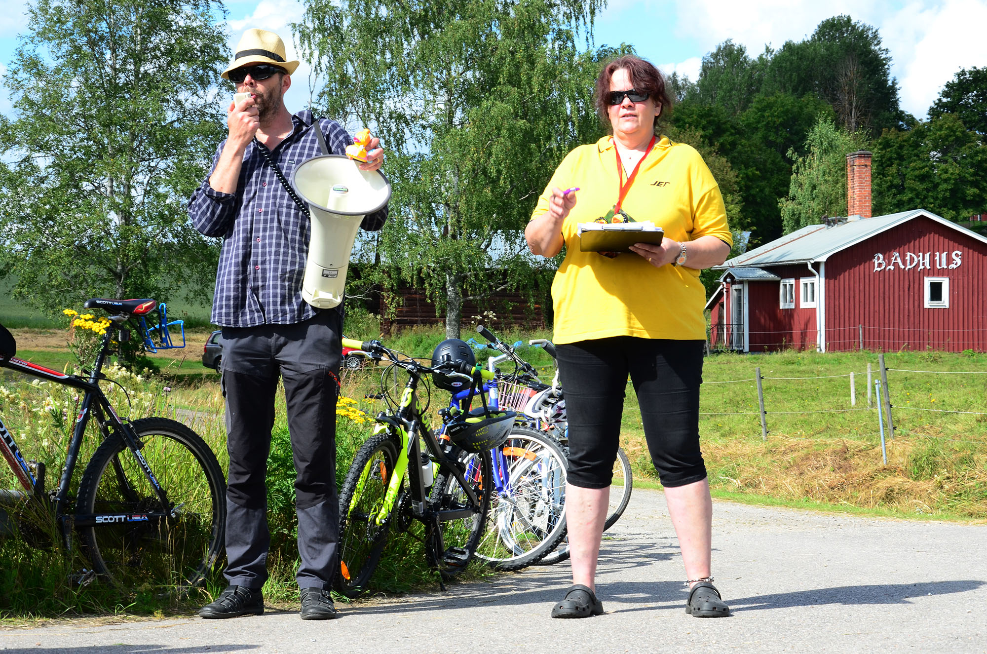 Röste.nu – Bygdens Nytt nr 4 2015 – Reportage – Jubileum för ankracet – Britt-Marie blev tionde segraren