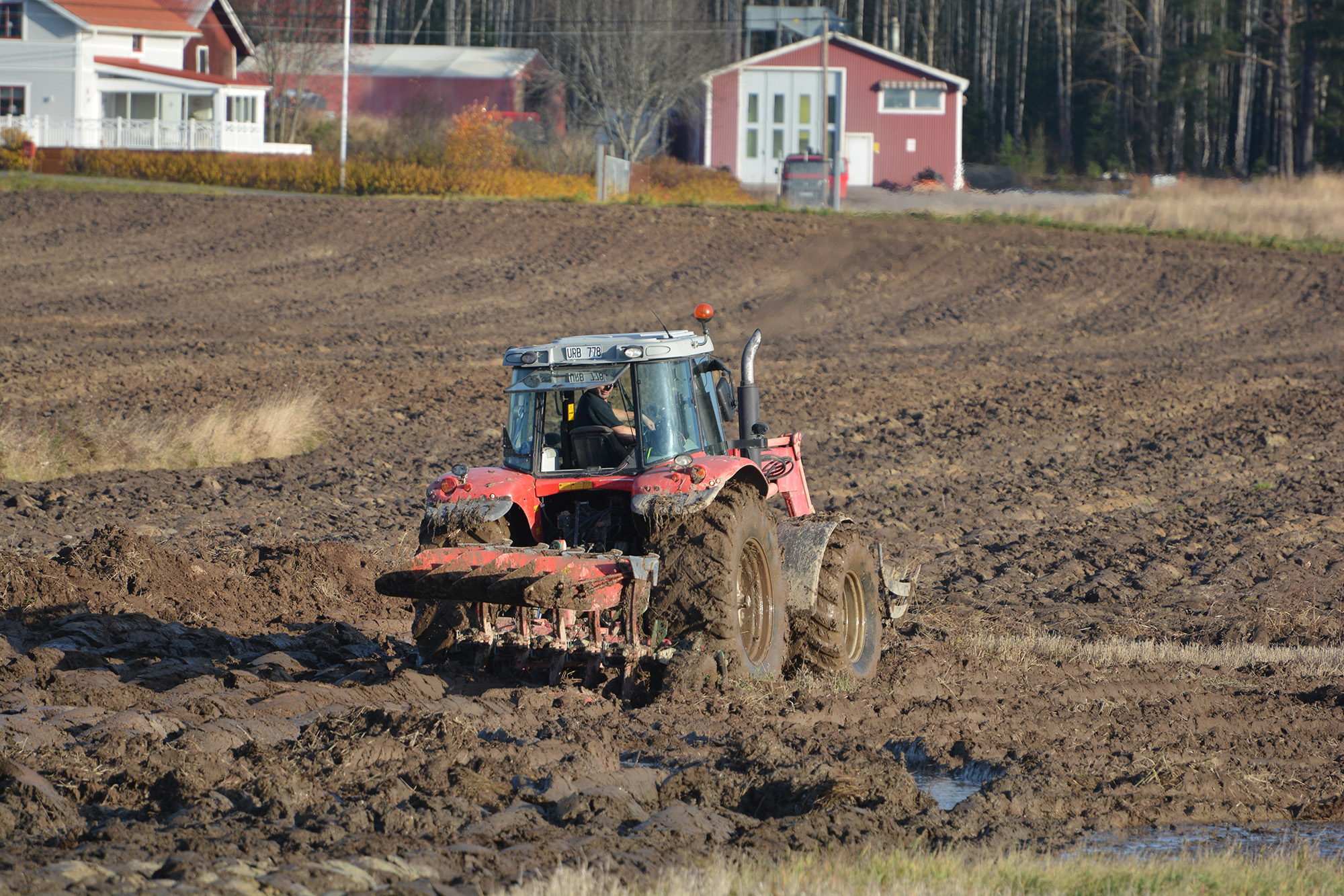 Röste.nu – Här rivs tegelvillan på SJ-området 2021