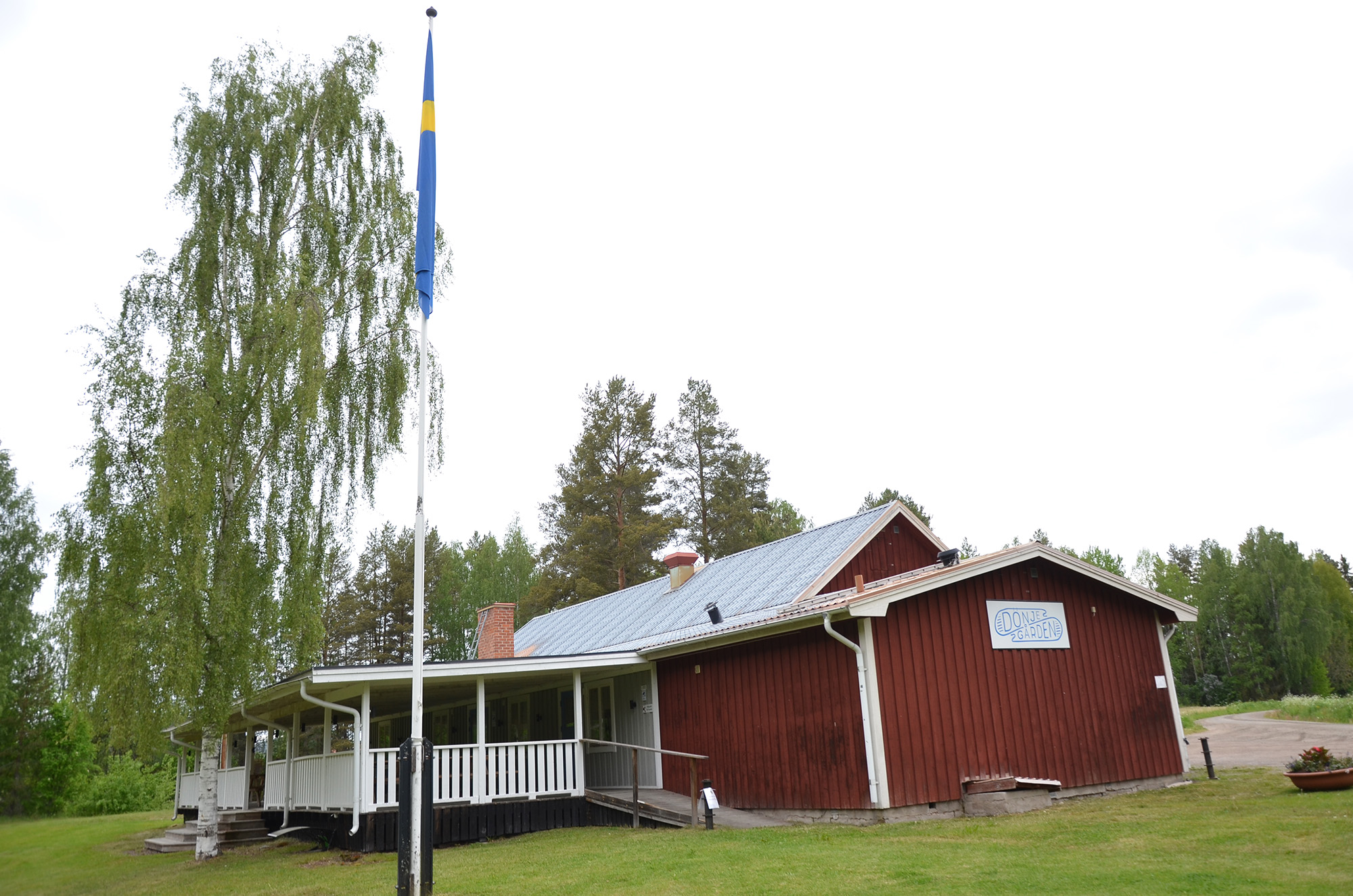 Röste.nu – Så hyr du vår bygdegård – Dönjegården 20250606