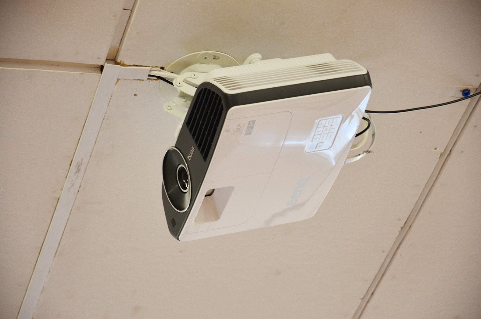 Röste.nu – Så hyr du vår bygdegård – Dönjegården 27 mars 2016