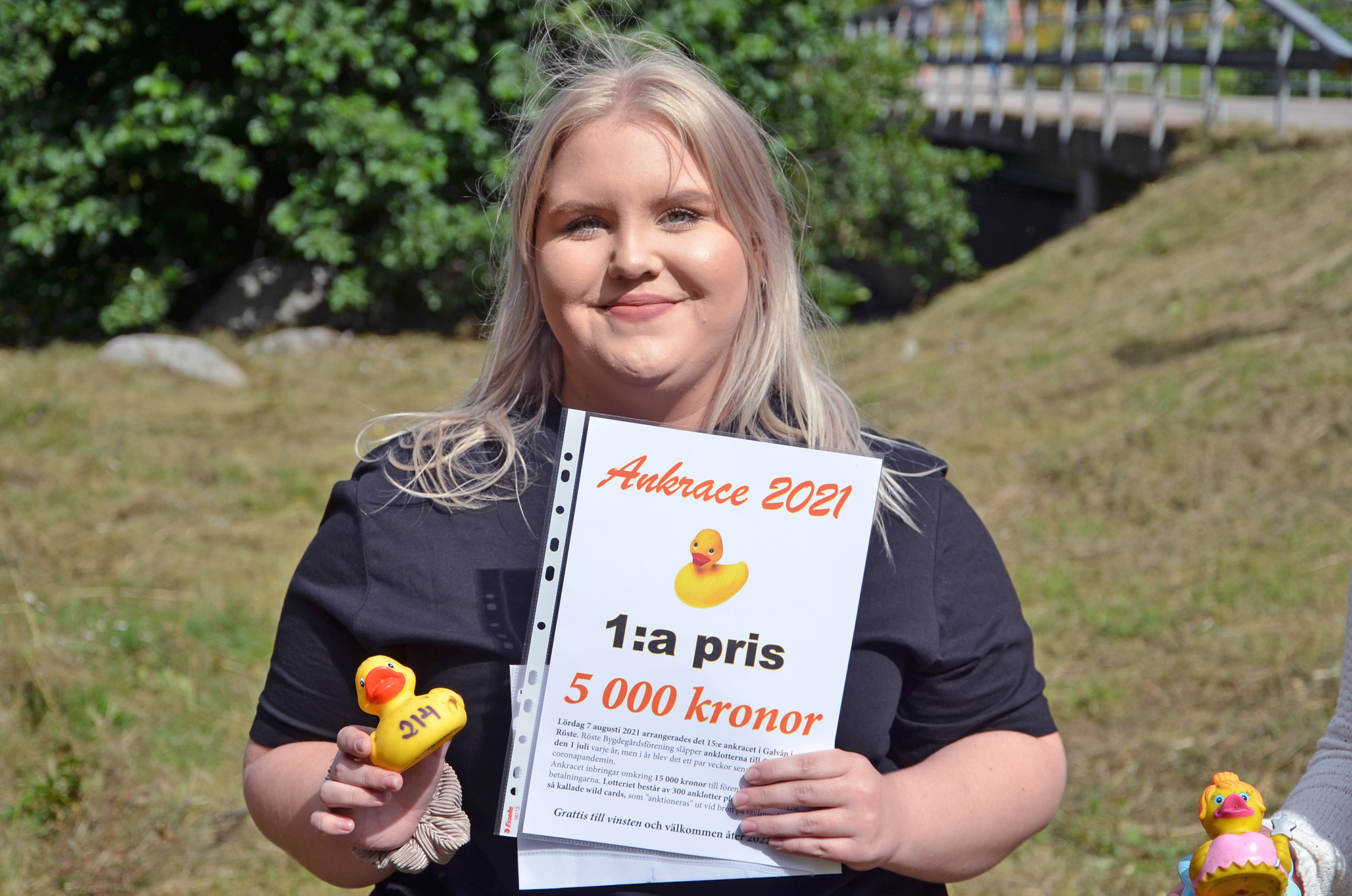 Röste.nu – Nyheter – Ny tjejtrio vann det 15:e ankracet 2021