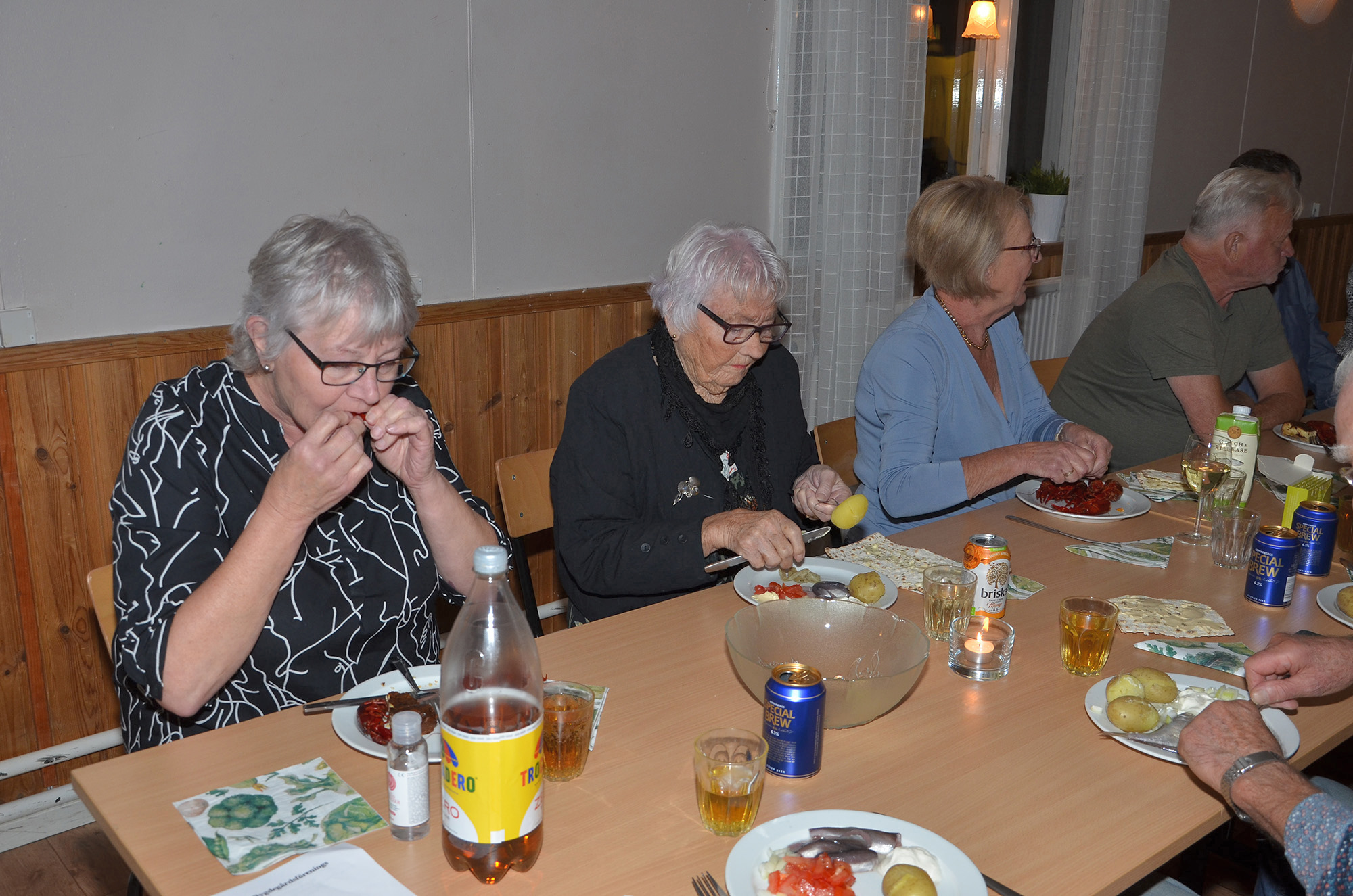 Röste.nu – Nyheter – Få nappade på surströmming och kräftor 2021