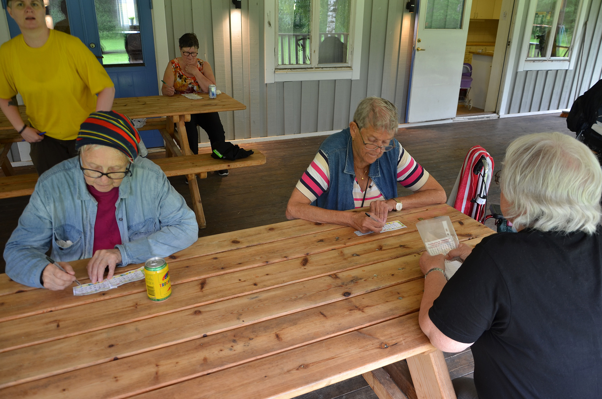 Röste.nu – Nyheter – Motionsbingon regnade bort – deltagarna fick skjuts halva sträckan 2021