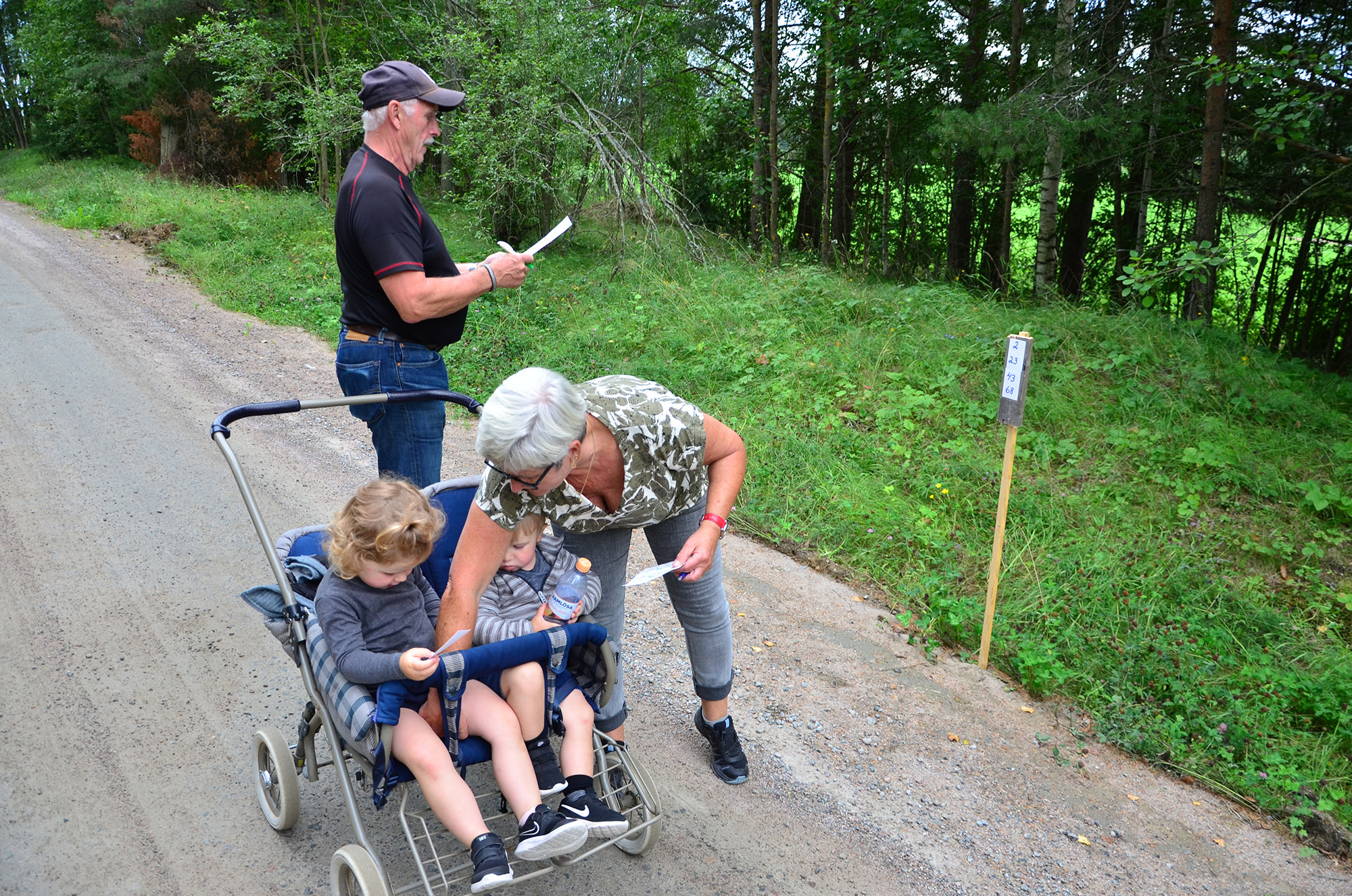 Röste.nu – Nyheter – Välbesökt motionsbingo undgick ruskväder 2021
