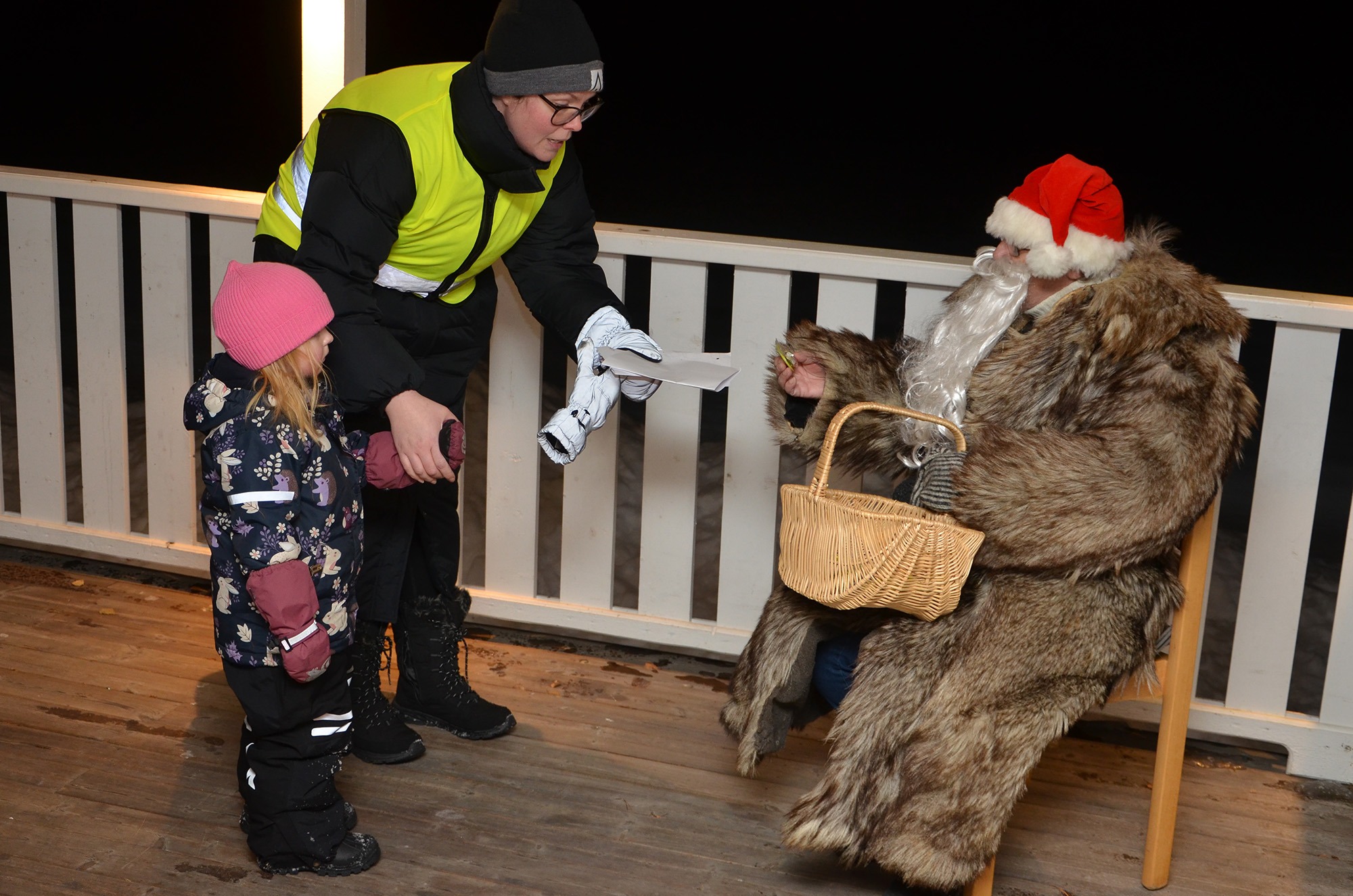 Röste.nu – Nyheter – Tomtekväll med blyga barn 2023