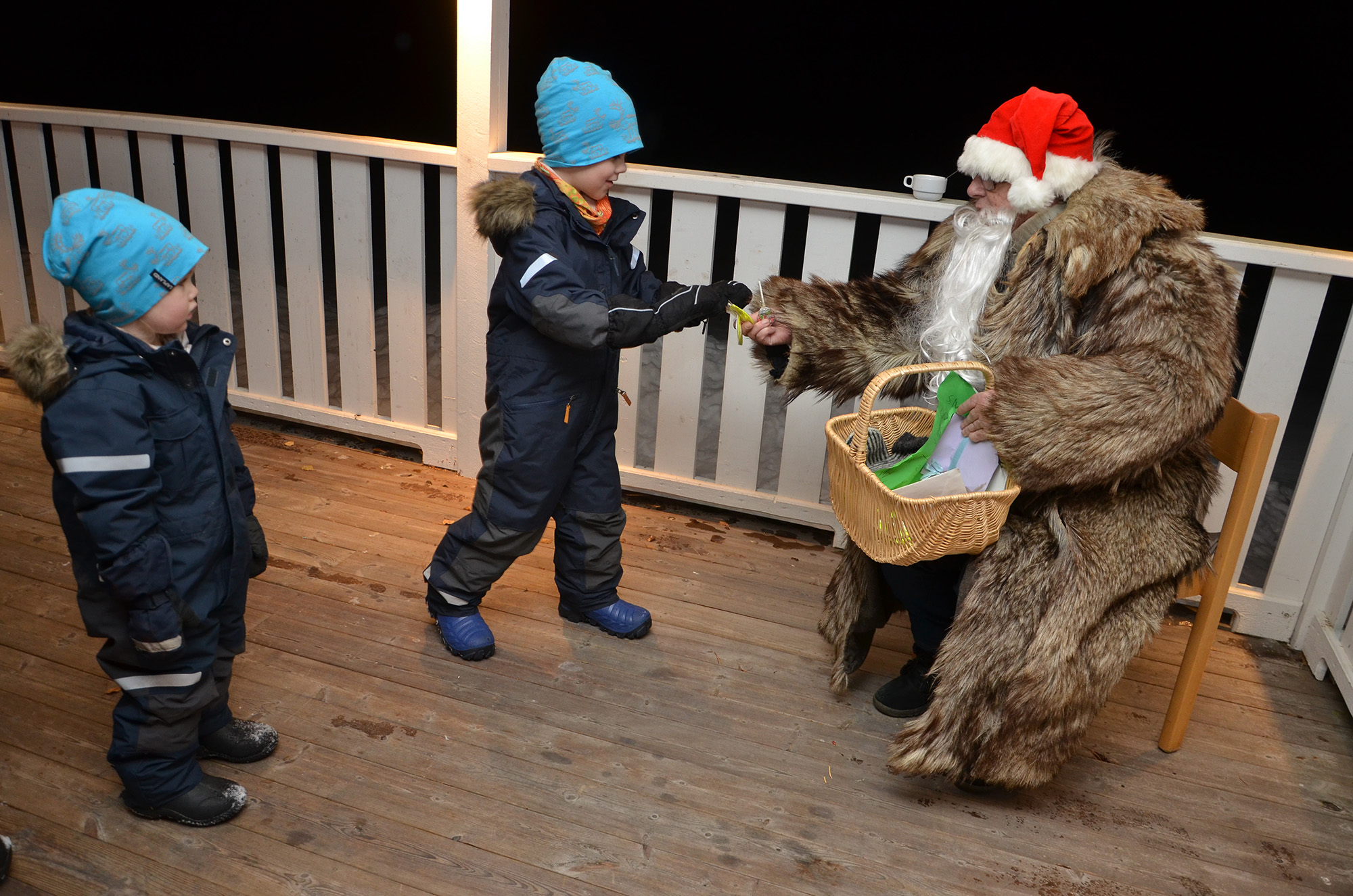 Röste.nu – Nyheter – Tomtekväll med blyga barn 2023