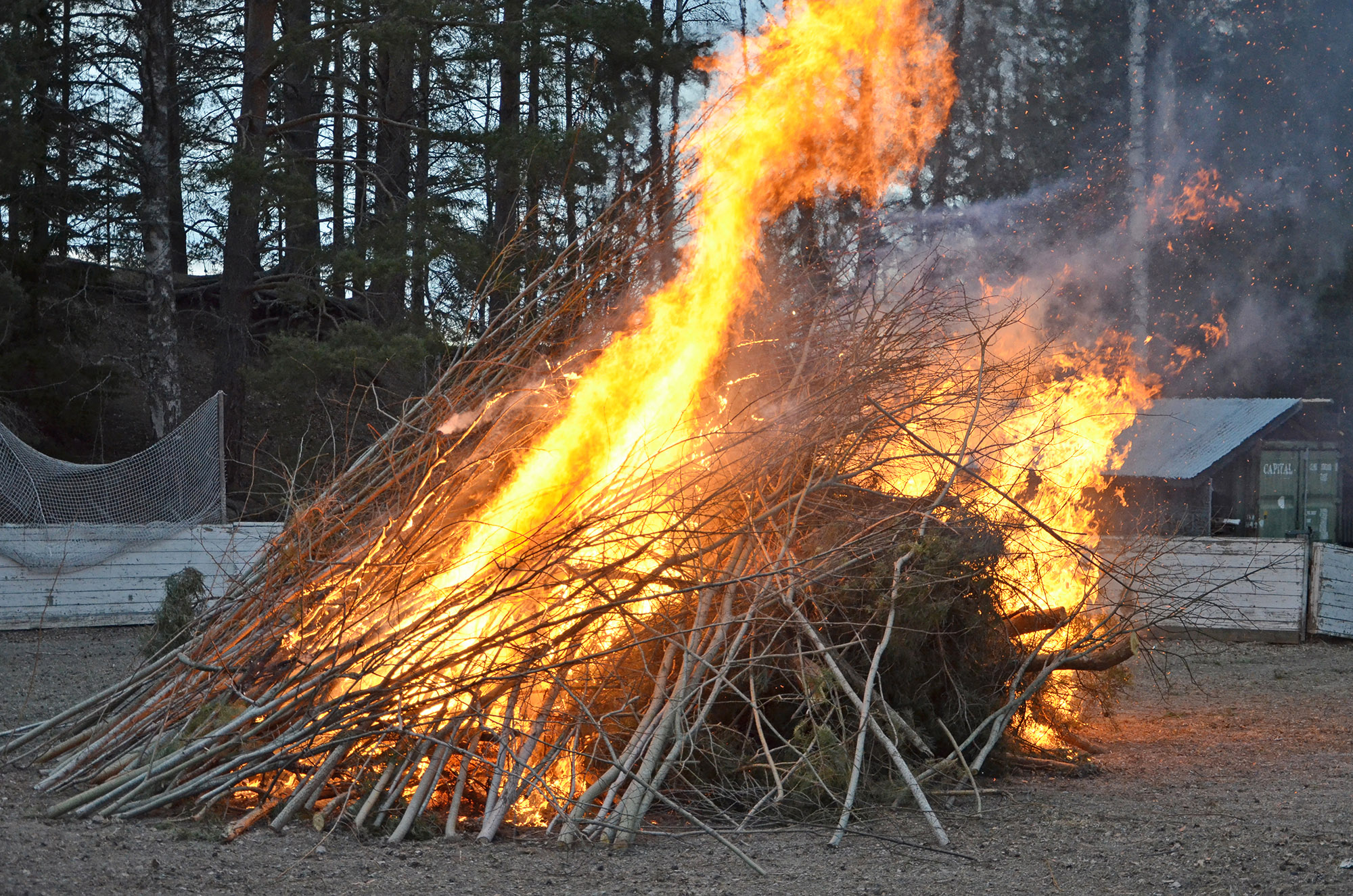 Röste.nu – Nyheter – Valborgsfirande vid Dönjegården 2022