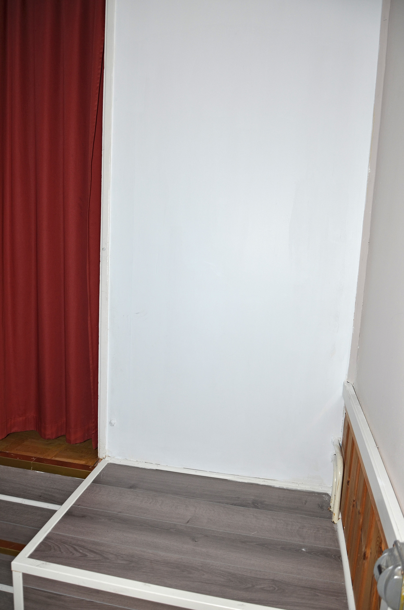 Röste.nu – Ny scentrappa under konstruktion i Dönjegården 2023