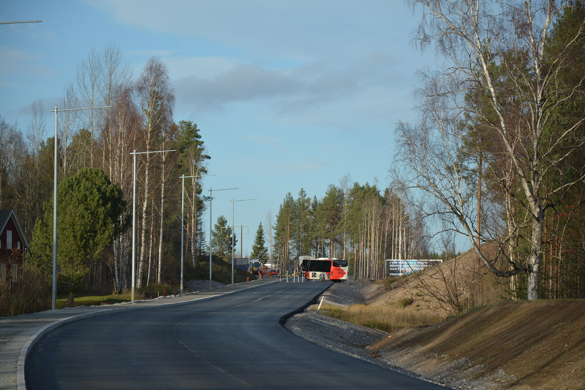 Röste.nu – Asfaltsläggning strax bortanför bron över Galvån 2024