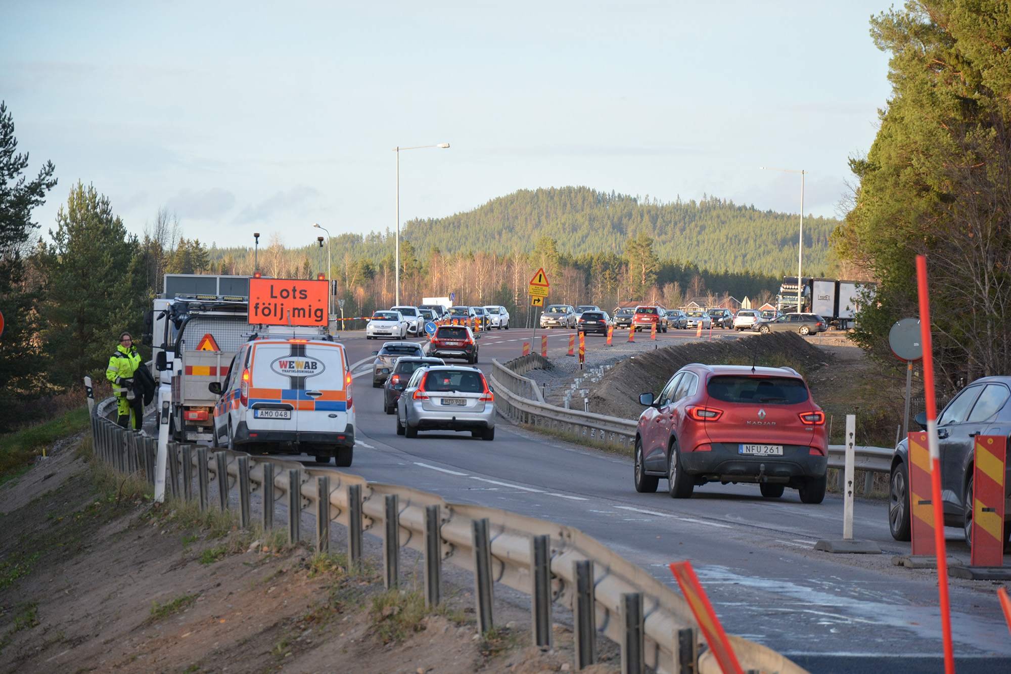 Röste.nu – Asfaltsläggning strax bortanför bron över Galvån 2024