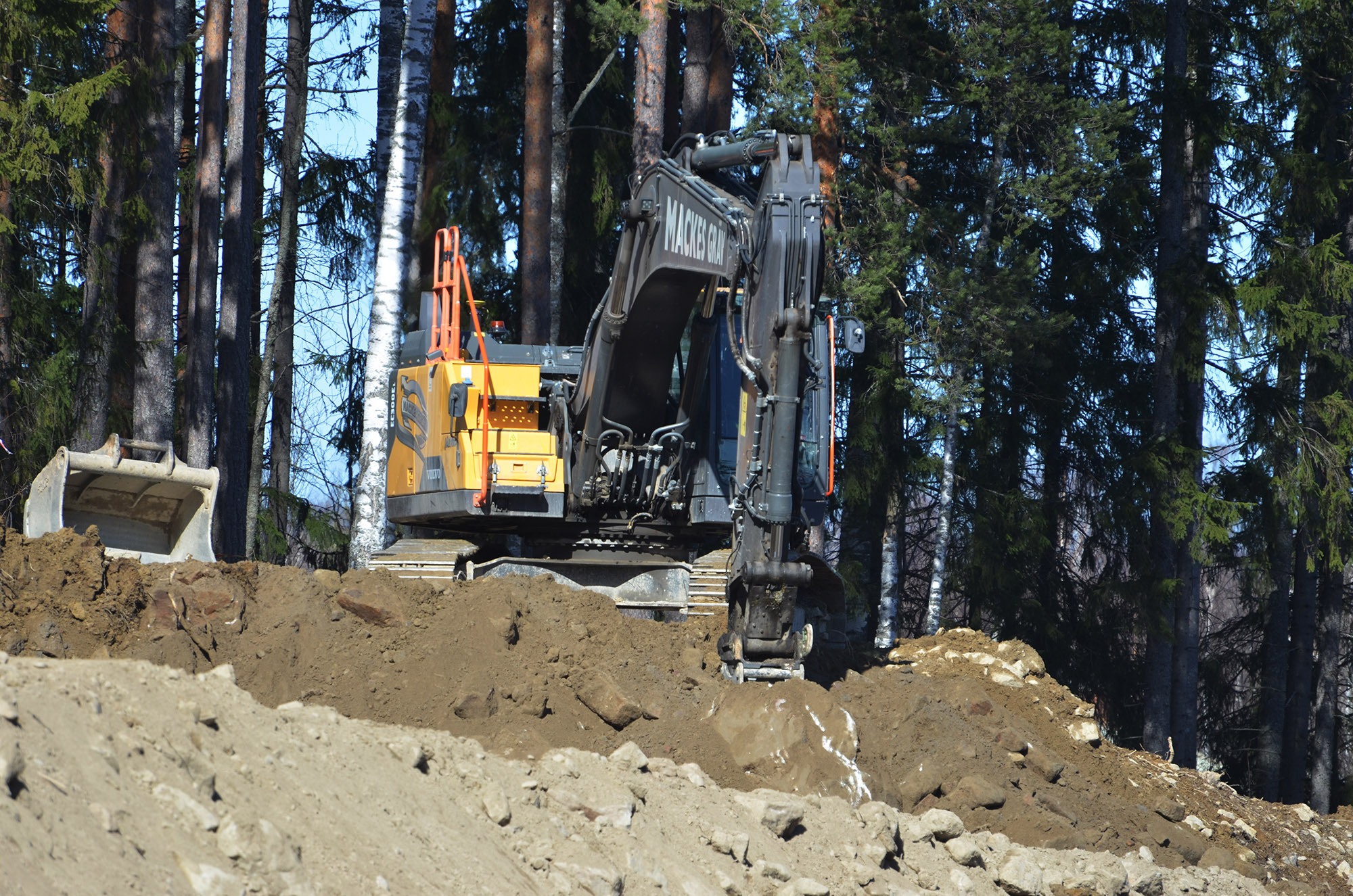 Röste.nu – Ombyggnation av riksväg 83 sträckan Bollnäs–Röste – Grävning för cykelväg 2024