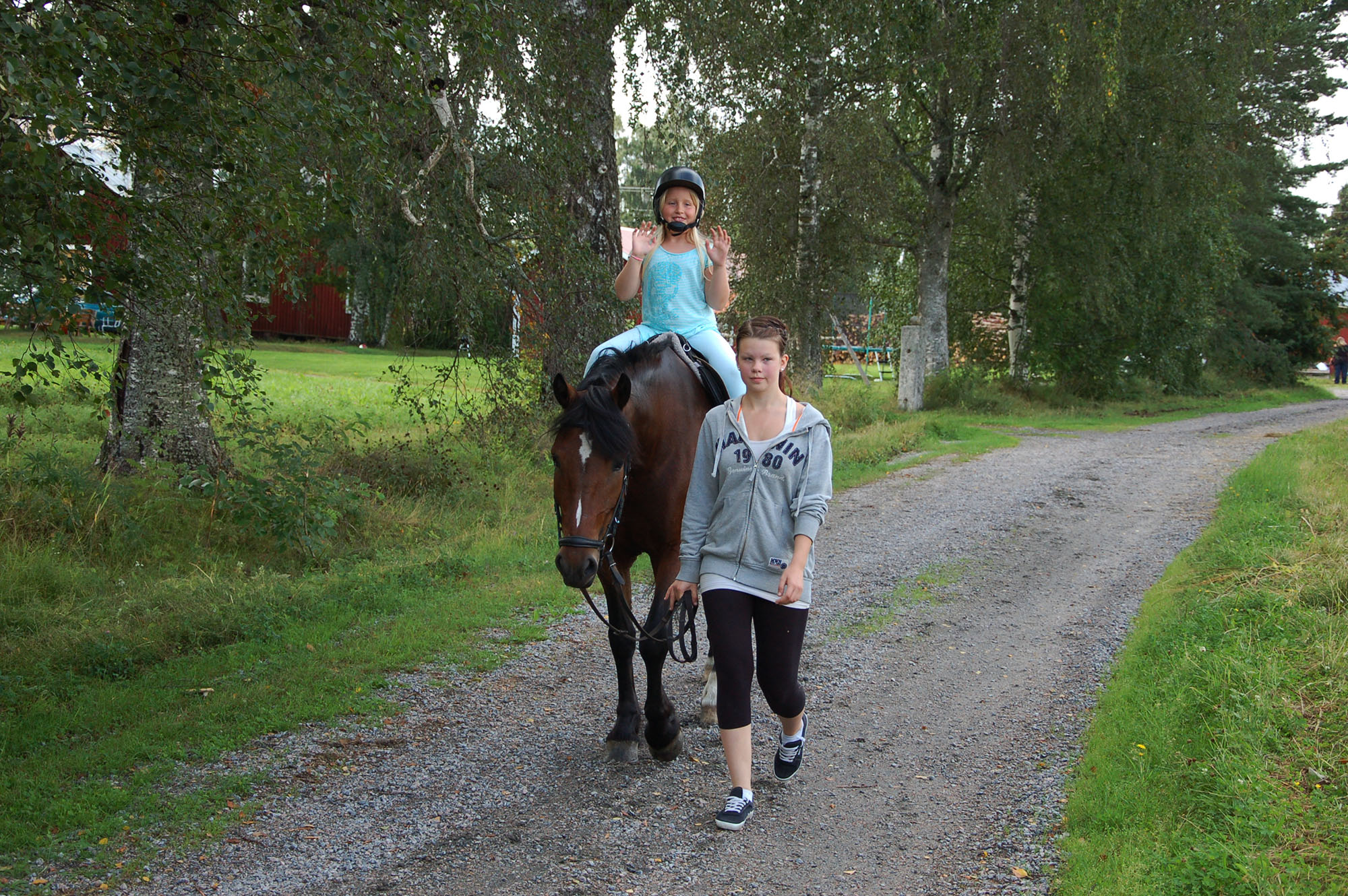 Röste.nu – Röstebilder – Ankracet i Galvån 2011