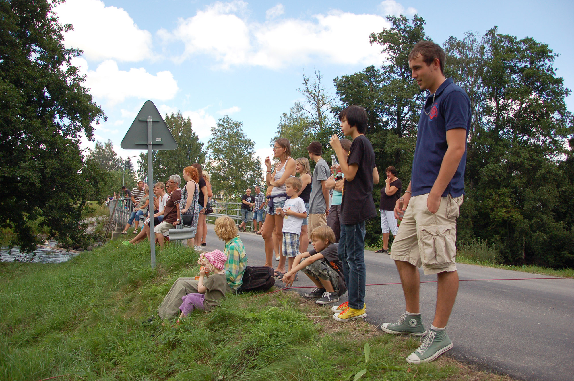 Röste.nu – Röstebilder – Ankracet i Galvån 2011