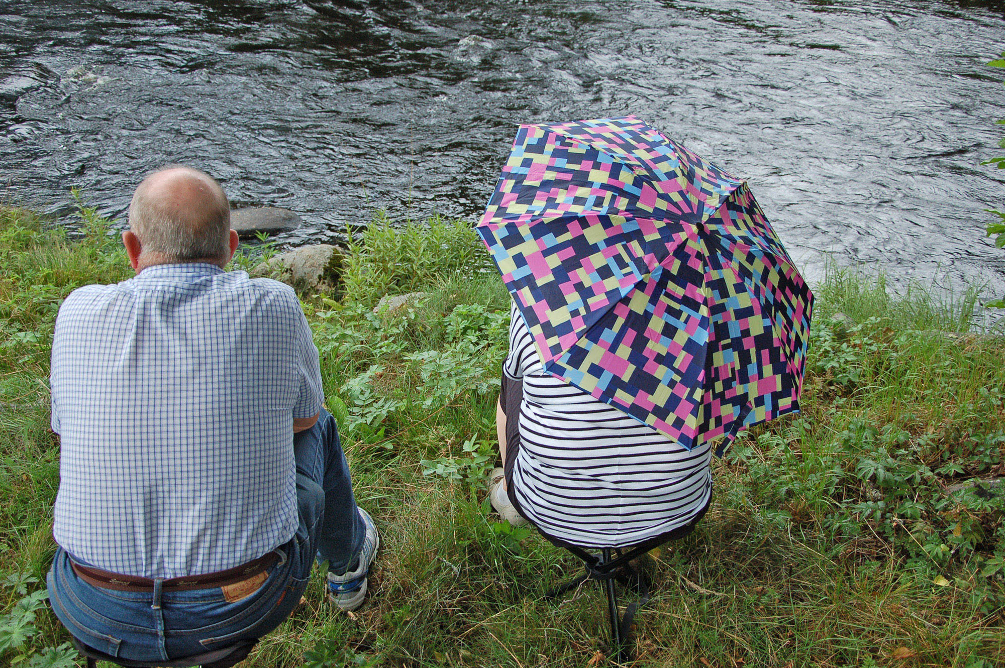 Röste.nu – Röstebilder – Ankracet i Galvån 2011