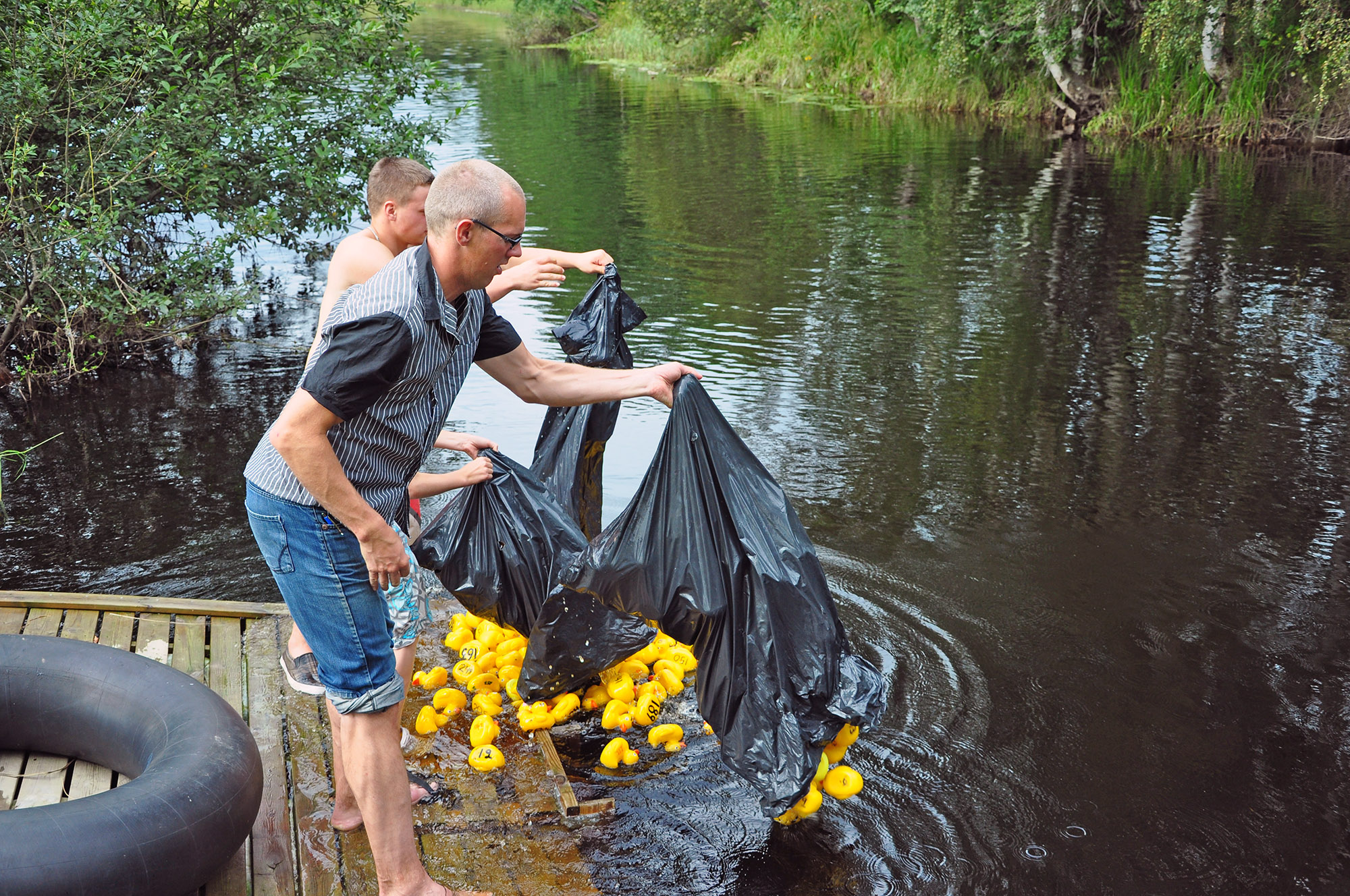 Röste.nu – Röstebilder – Ankrace i Galvån 2012