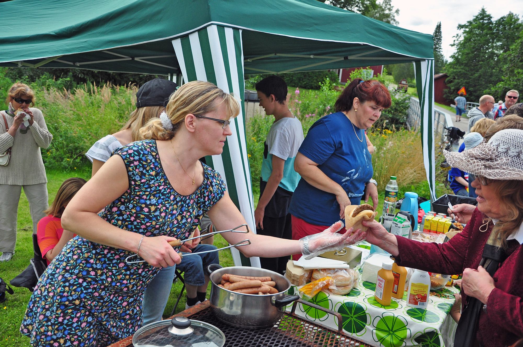 Röste.nu – Röstebilder – Ankrace i Galvån 2012