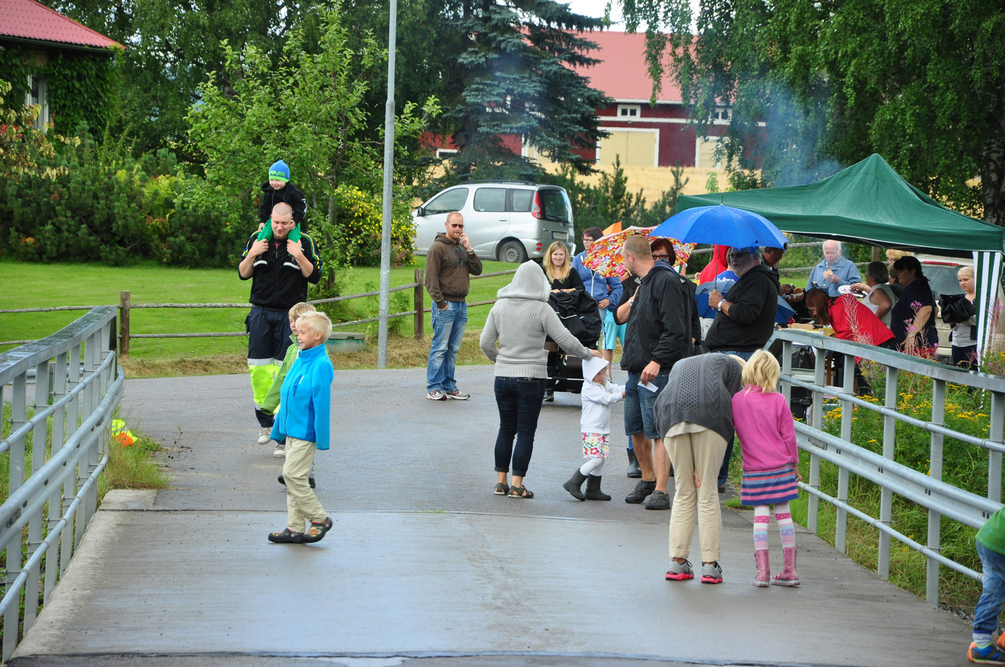 Röste.nu – Röstebilder – Ankrace i Galvån 2013