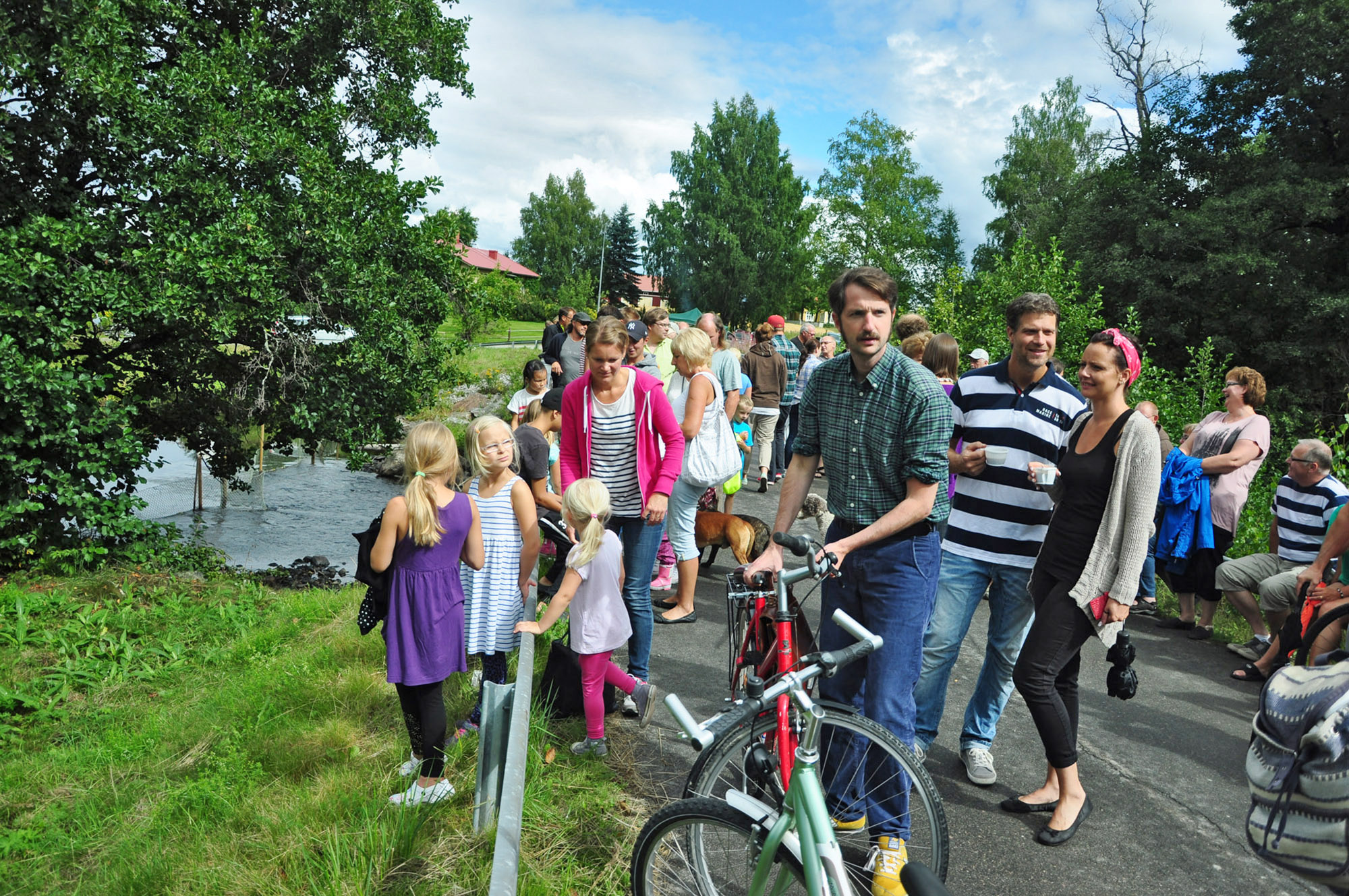 Röste.nu – Röstebilder – Ankrace i Galvån 2013