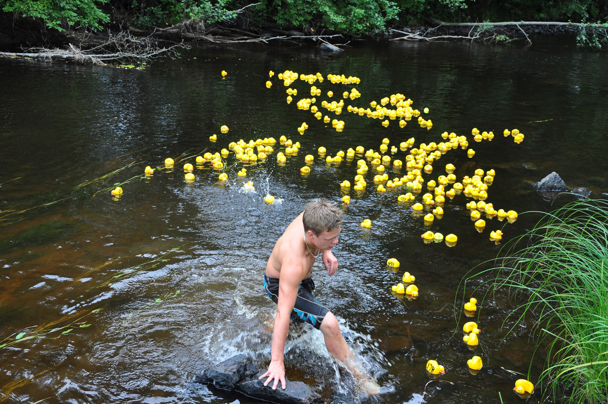Röste.nu – Röstebilder – Ankrace i Galvån 2013