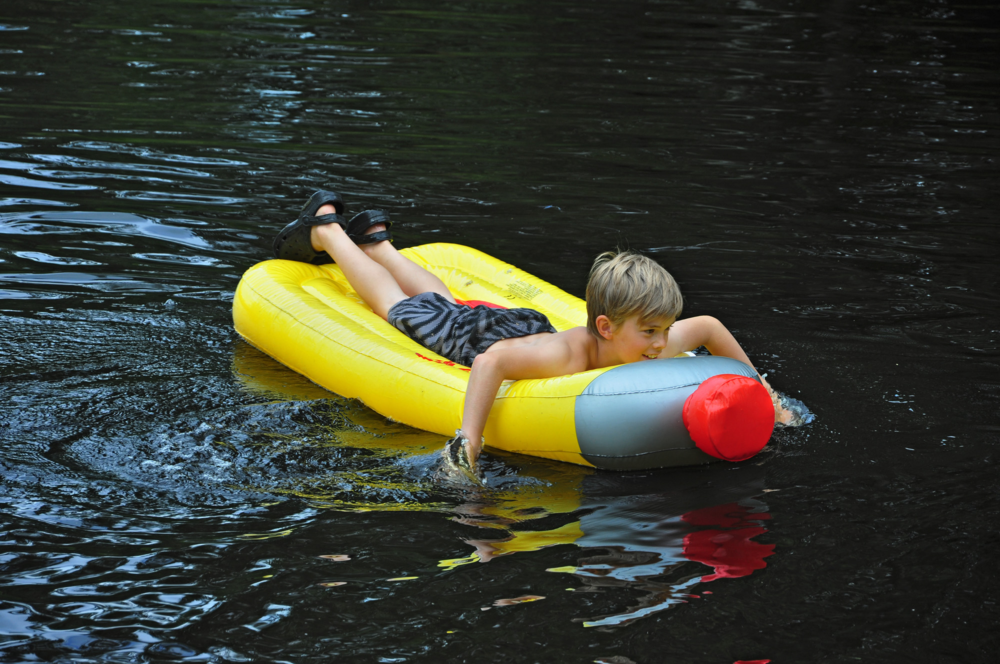 Röste.nu – Röstebilder – Ankrace i Galvån 2013