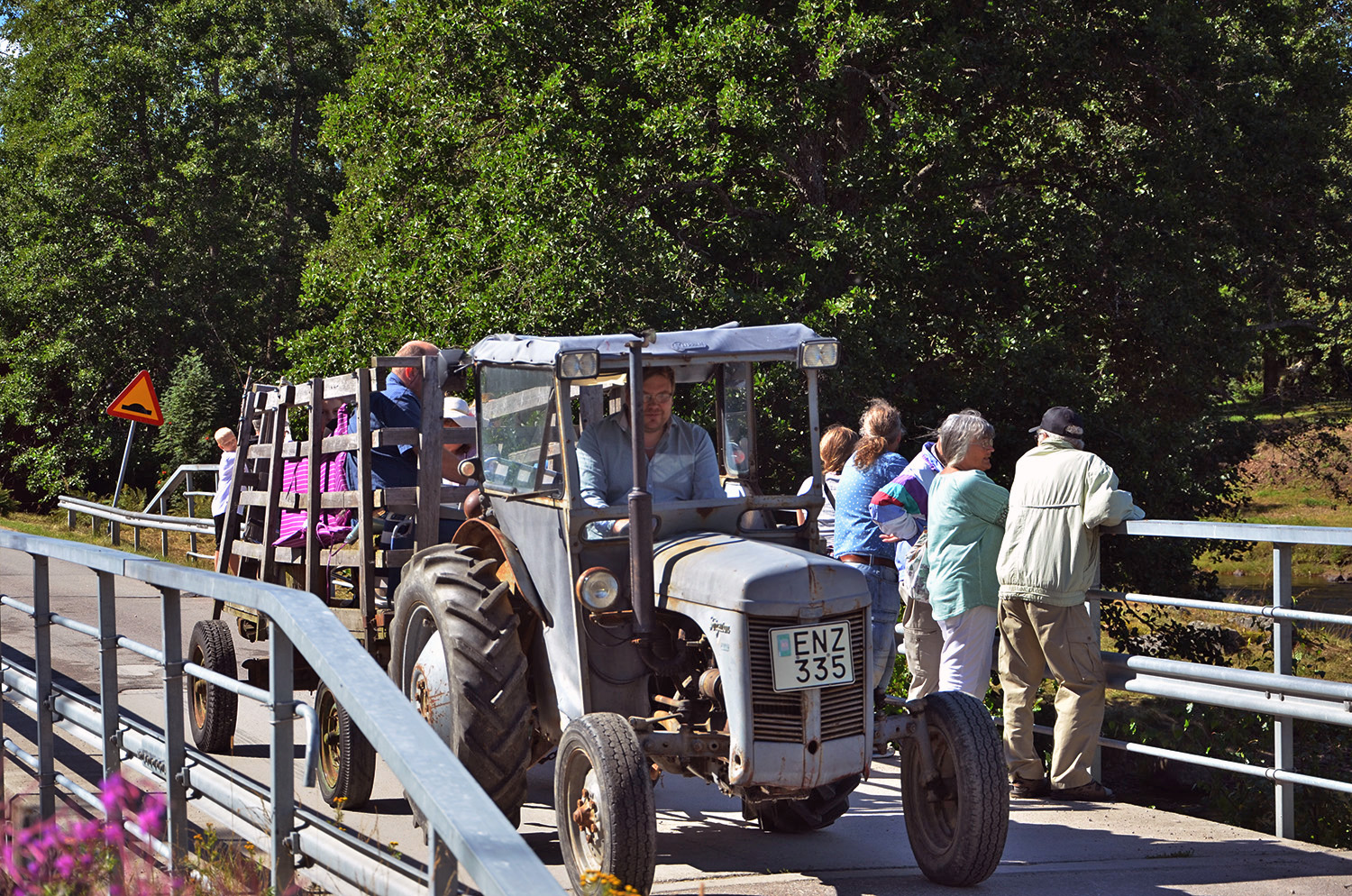 Röste.nu – Röstebilder – Ankracet i Galvån 2016