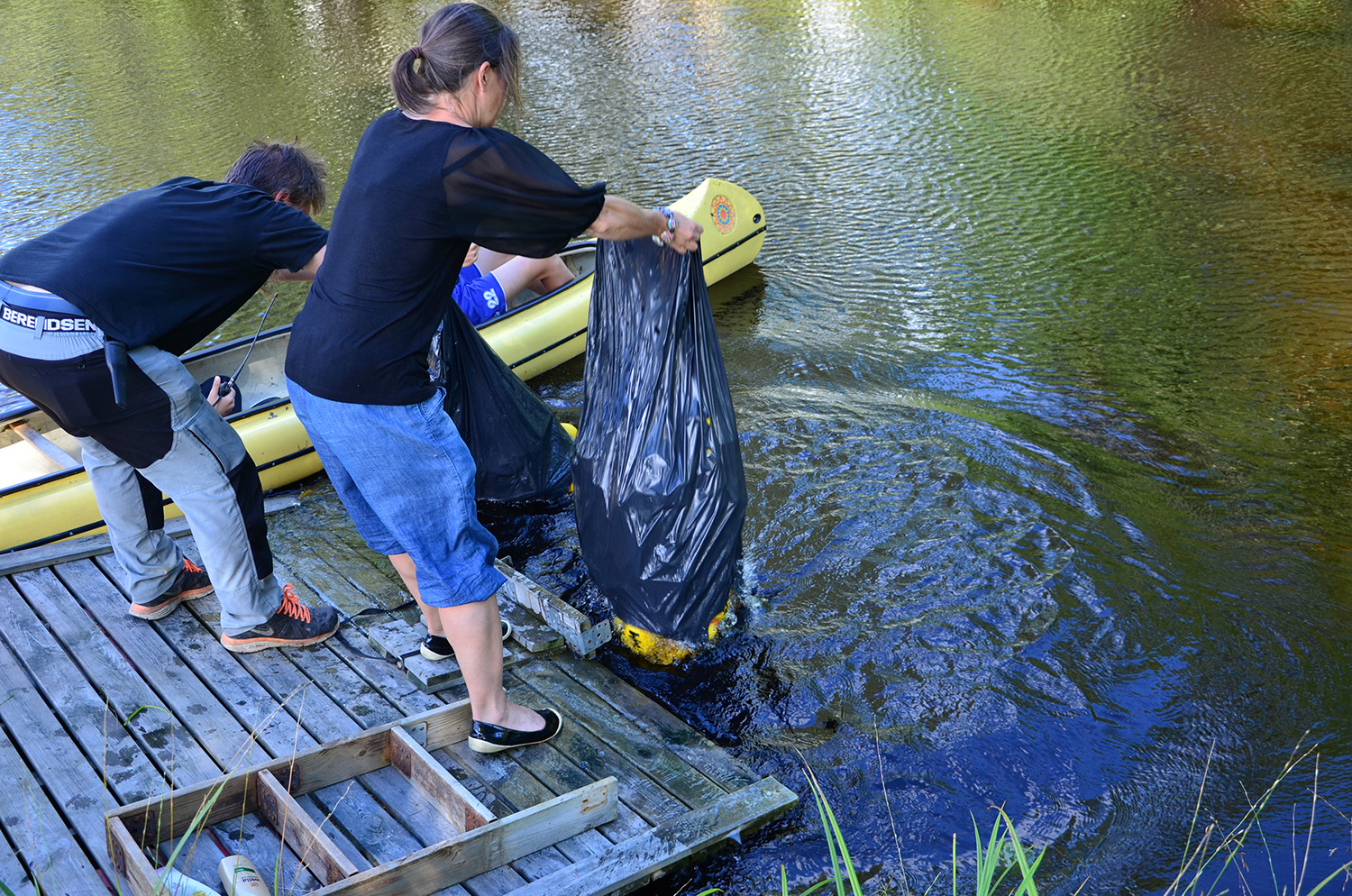 Röste.nu – Röstebilder – Ankracet i Galvån 2016