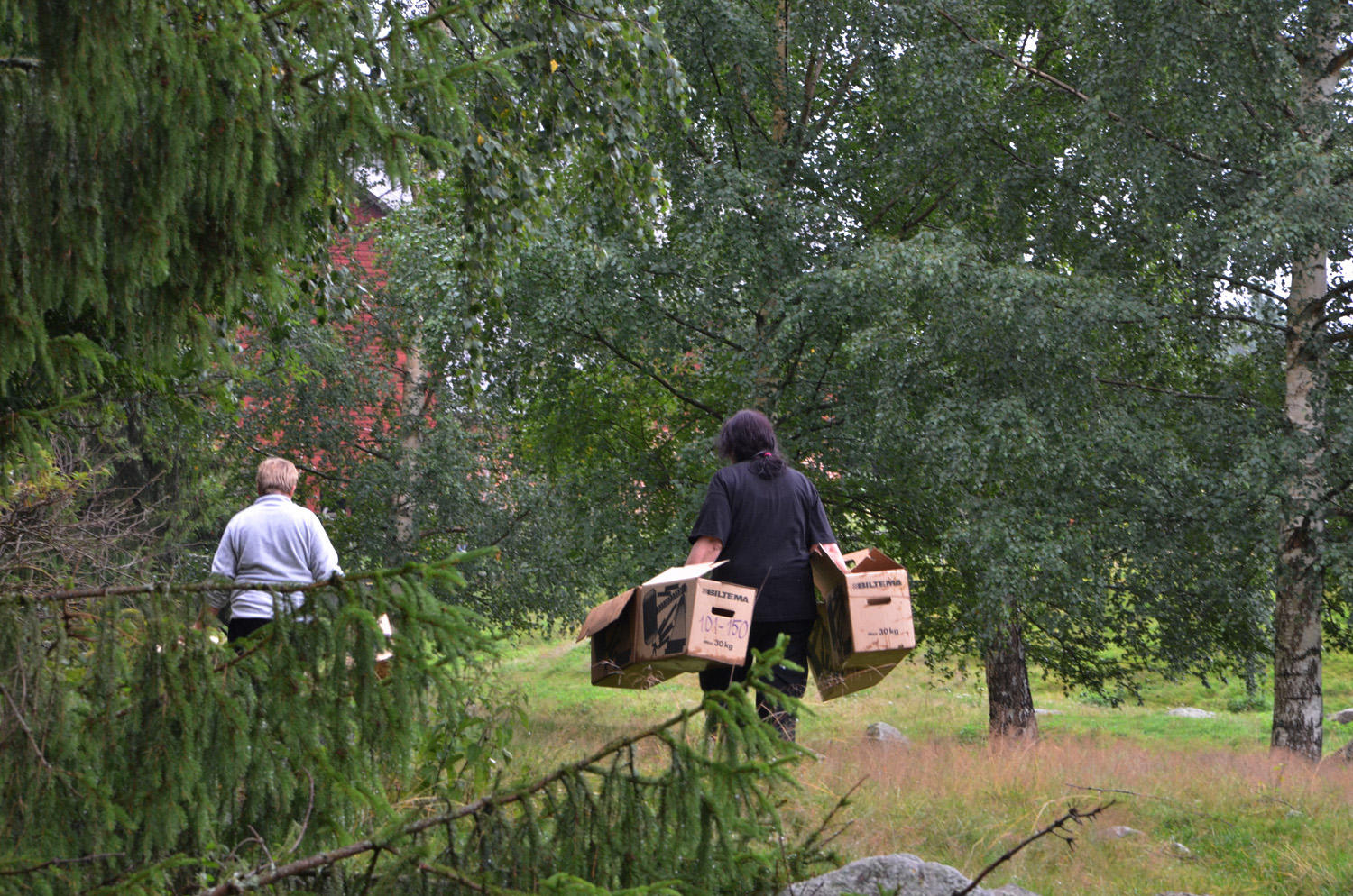 Röste.nu – Röstebilder – Historiskt blött ankrace i Galvån 2017