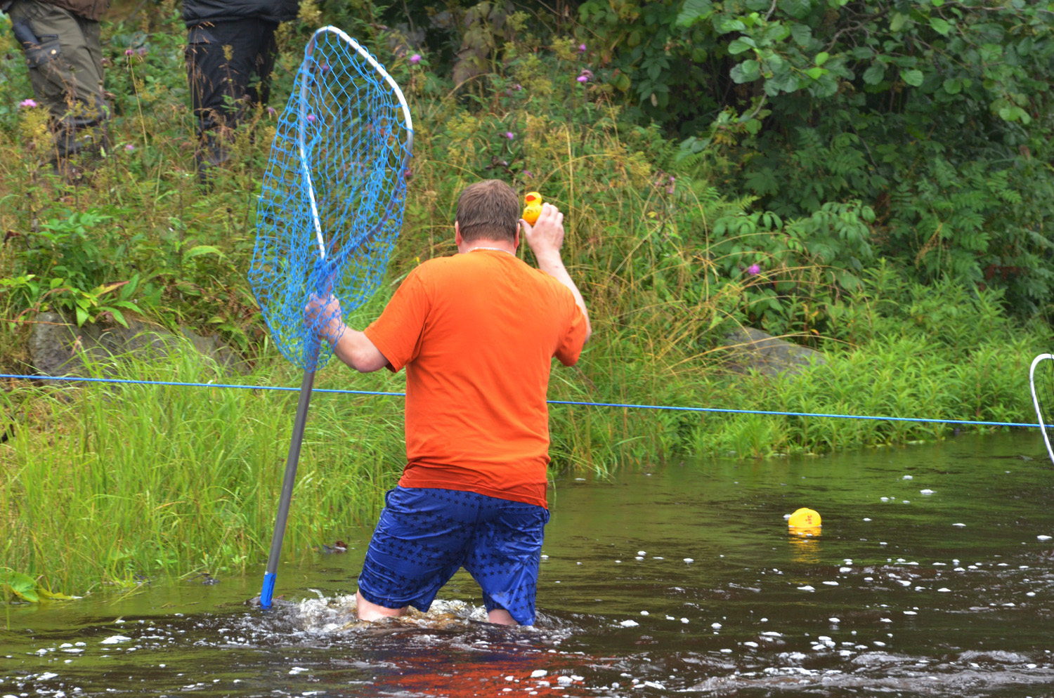 Röste.nu – Röstebilder – Historiskt blött ankrace i Galvån 2017