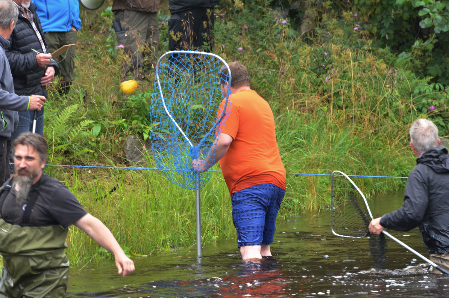 Röste.nu – Röstebilder – Historiskt blött ankrace i Galvån 2017