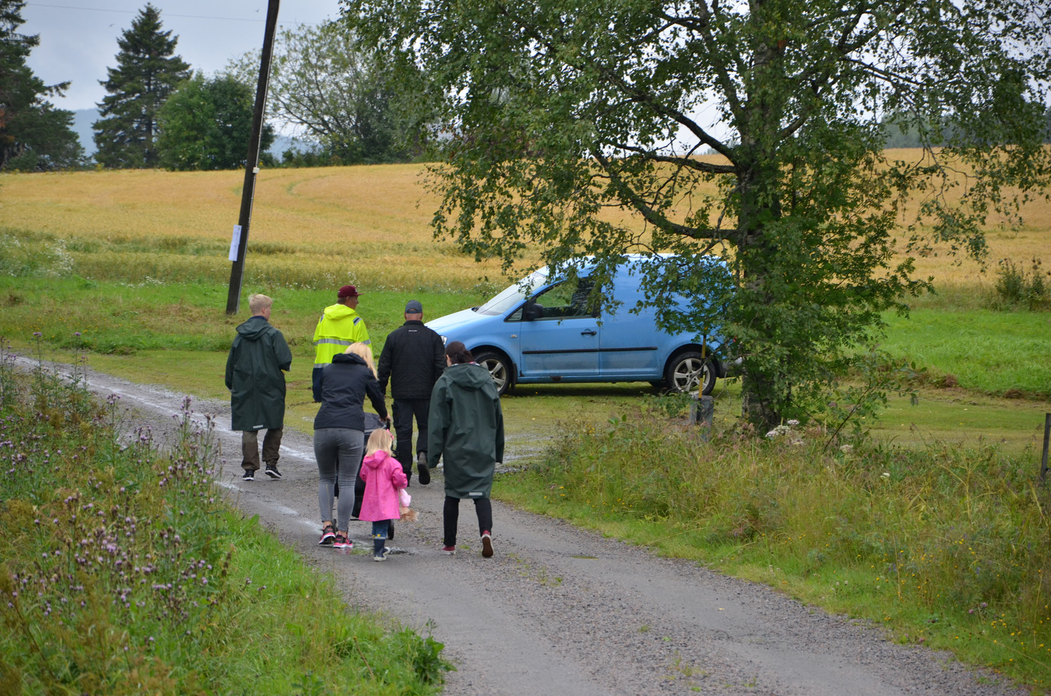 Röste.nu – Röstebilder – Historiskt blött ankrace i  Galvån 2017