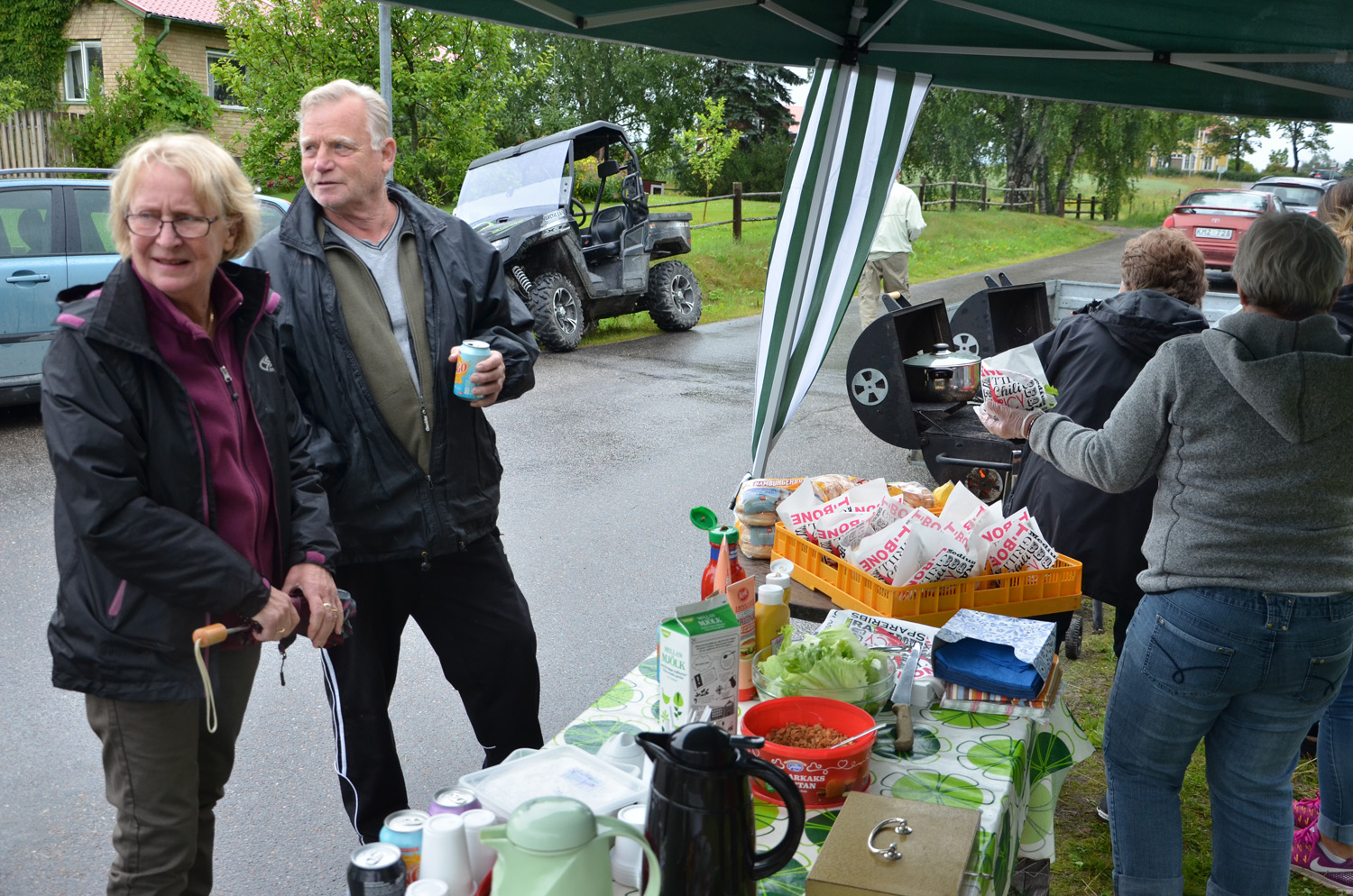 Röste.nu – Röstebilder – Historiskt blött ankrace i  Galvån 2017