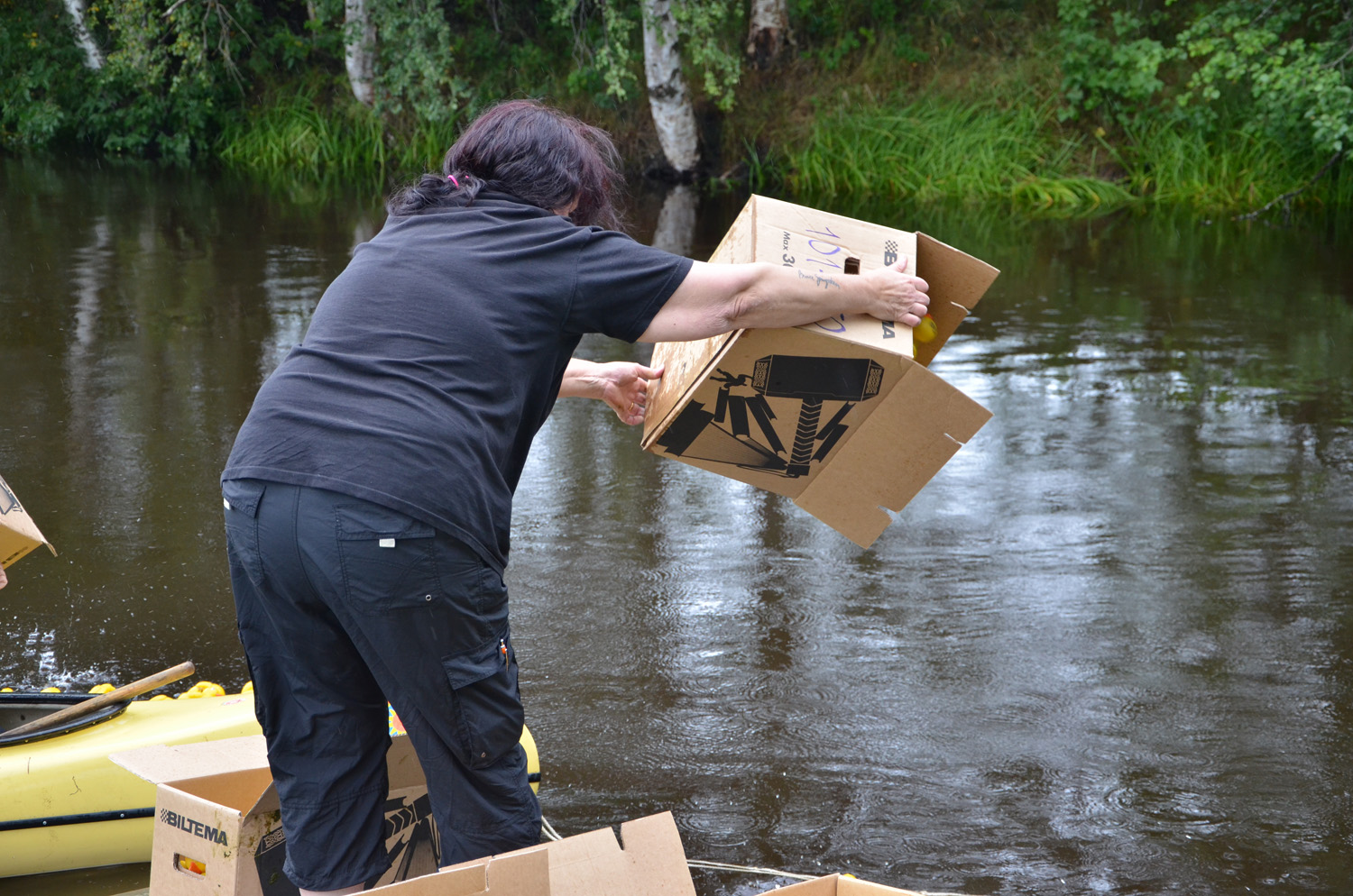 Röste.nu – Röstebilder – Historiskt blött ankrace i Galvån 2017