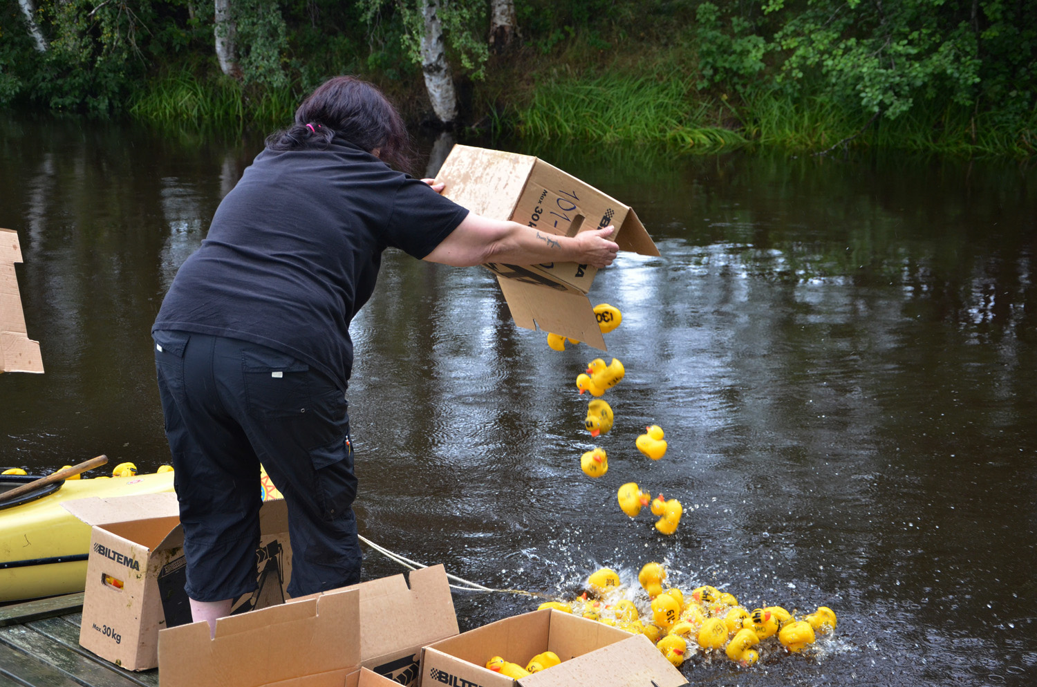 Röste.nu – Röstebilder – Historiskt blött ankrace i Galvån 2017