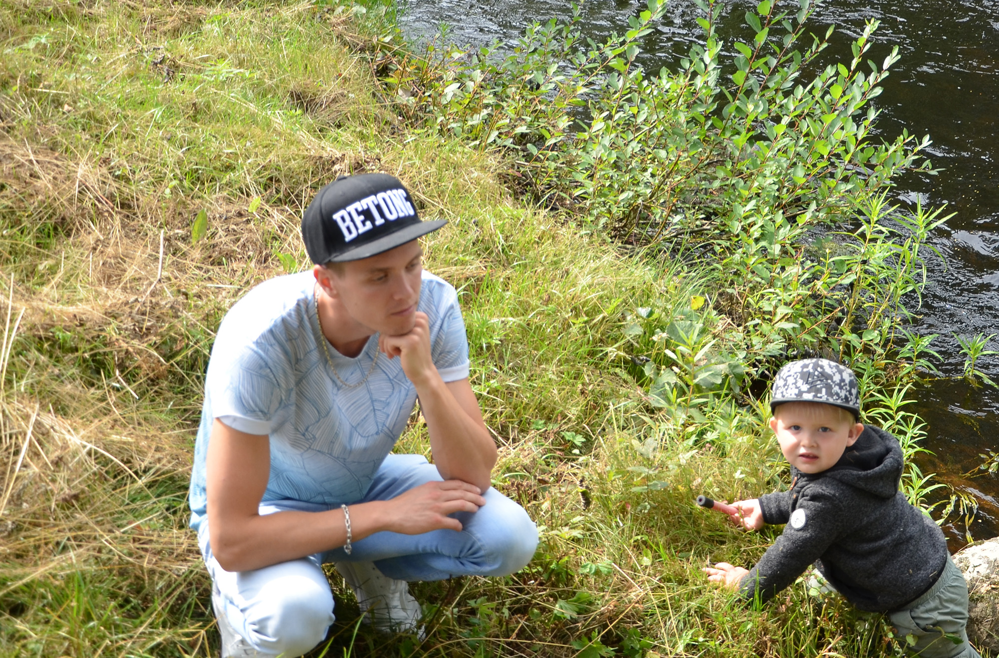 Röste.nu – Röstebilder – Ankracet i Galvån 2019