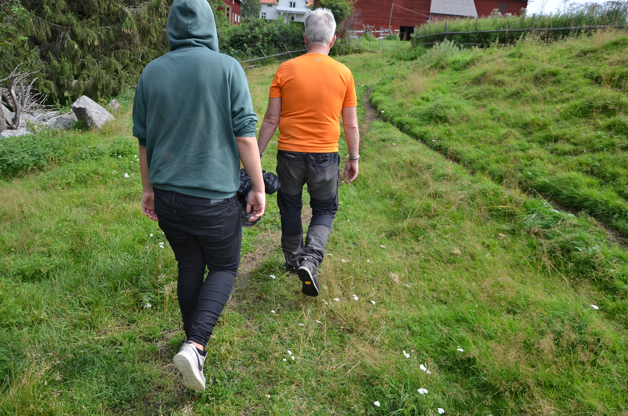 Röste.nu – Röstebilder – Ankracet i Galvån 2019