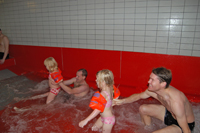 Röste.nu – Röstebilder – Fart, fläkt och plask i äventyrsbadet 2008