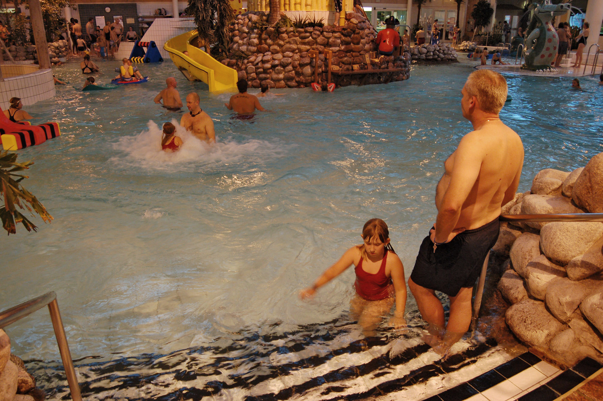 Röste.nu – Röstebilder – Badresa till Fyrishovbadet i Uppsala 2009