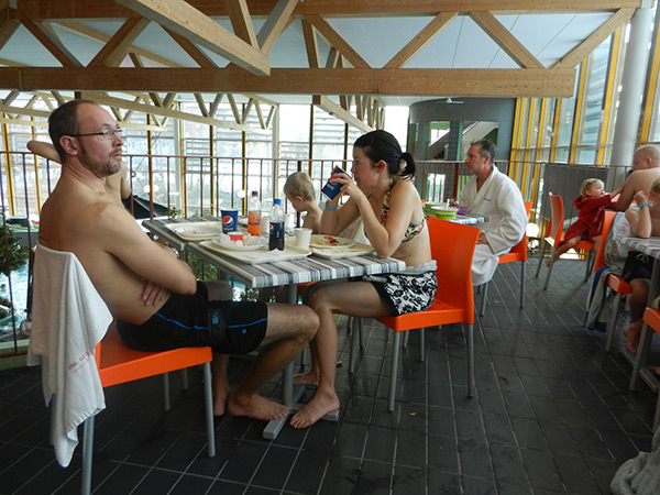 Röste.nu – Röstebilder – Badresa till Himlabadet i Sundsvall 2014