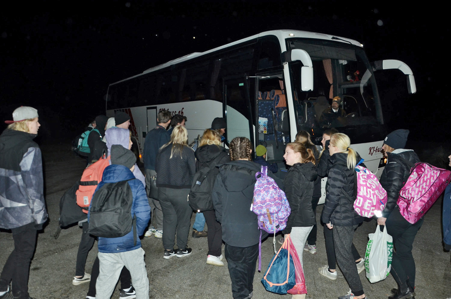 Röste.nu – Röstebilder – Badresa till Kokpunkten i Västerås 2017