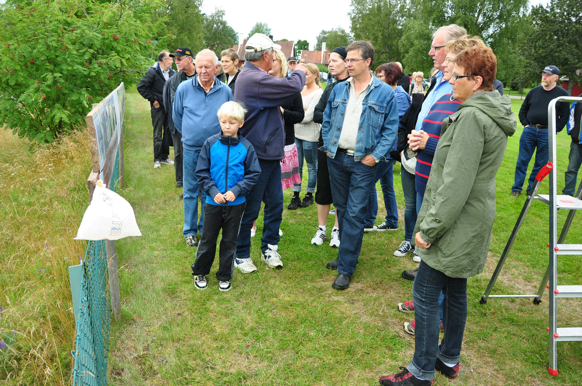 Röstenu – Röstebilder – Byvandring från Dönje kraftverk till Per-Ers udde 2012
