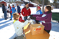 Röste.nu – Röstebilder – Familjedag med fart i backen 2009