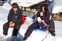 Röste.nu – Röstebilder – Familjedag med fart i backen 2009