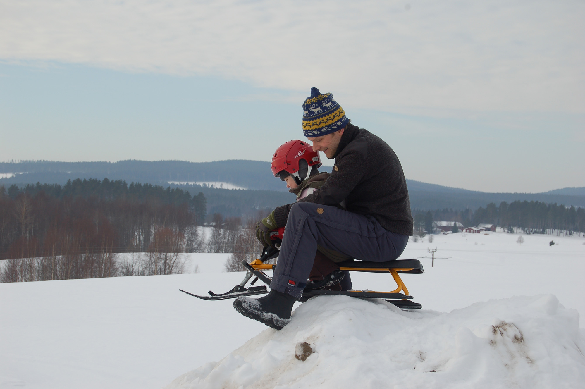 Röste.nu – Röstebilder – Familjedag i vintrigt Röste 2011