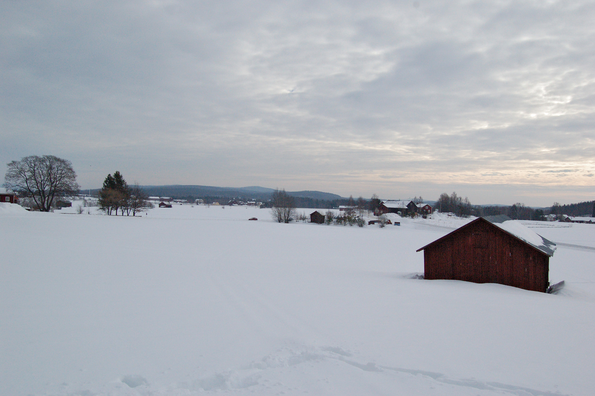 Röste.nu – Röstebilder – Familjedag i vintrigt Röste 2011