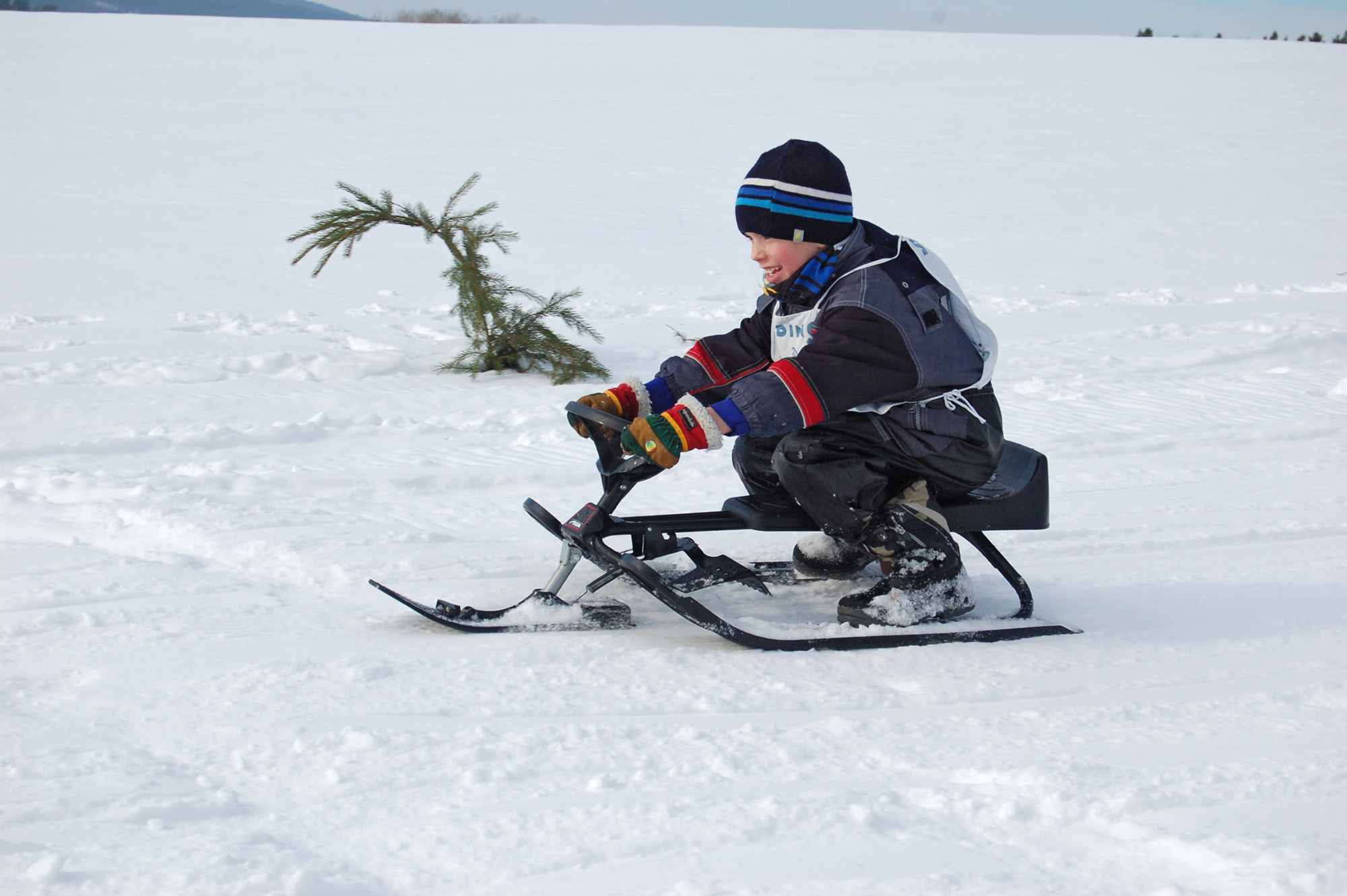 Röste.nu – Röstebilder – Familjedag i vintrigt Röste 2011