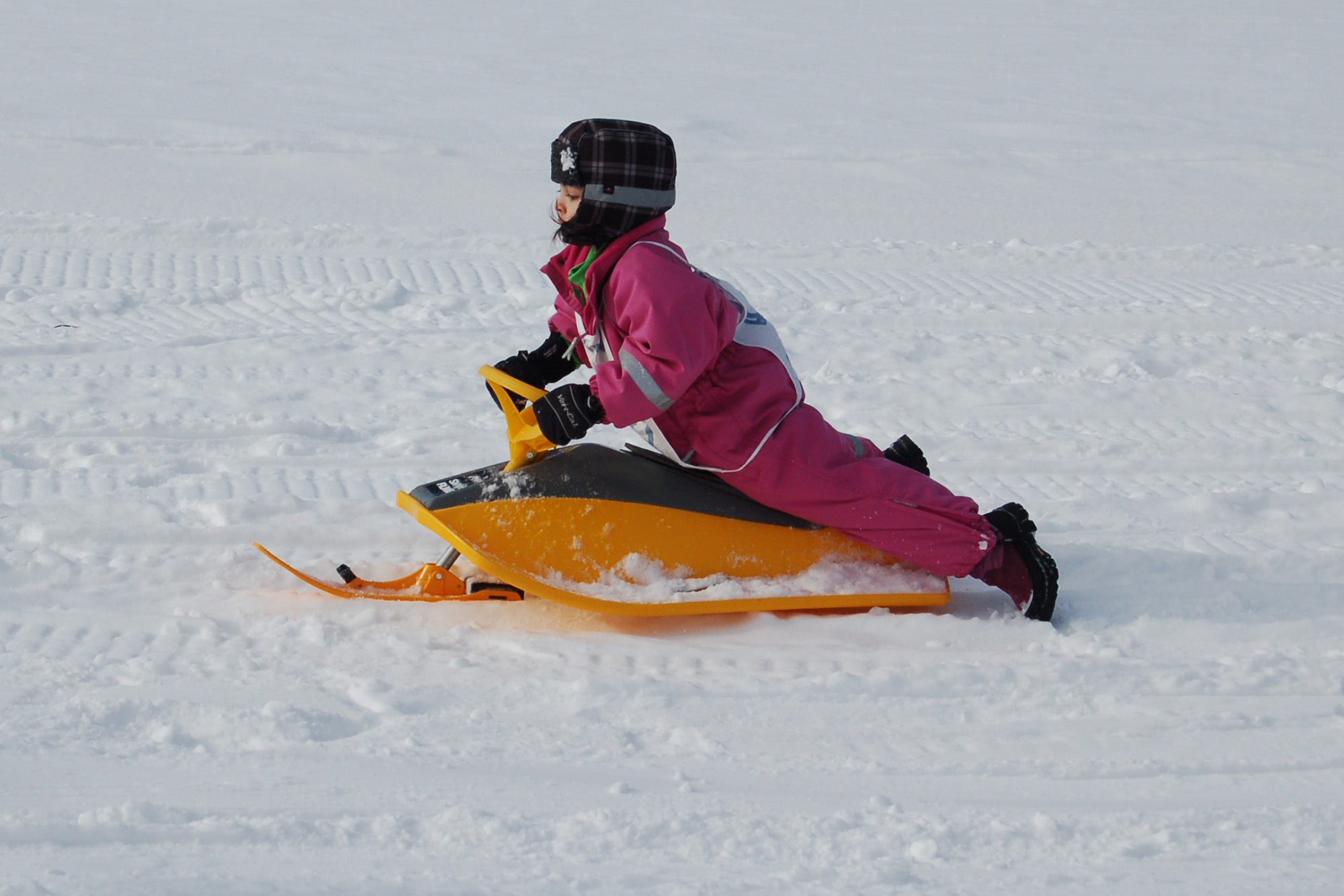 Röste.nu – Röstebilder – Familjedag i vintrigt Röste 2011