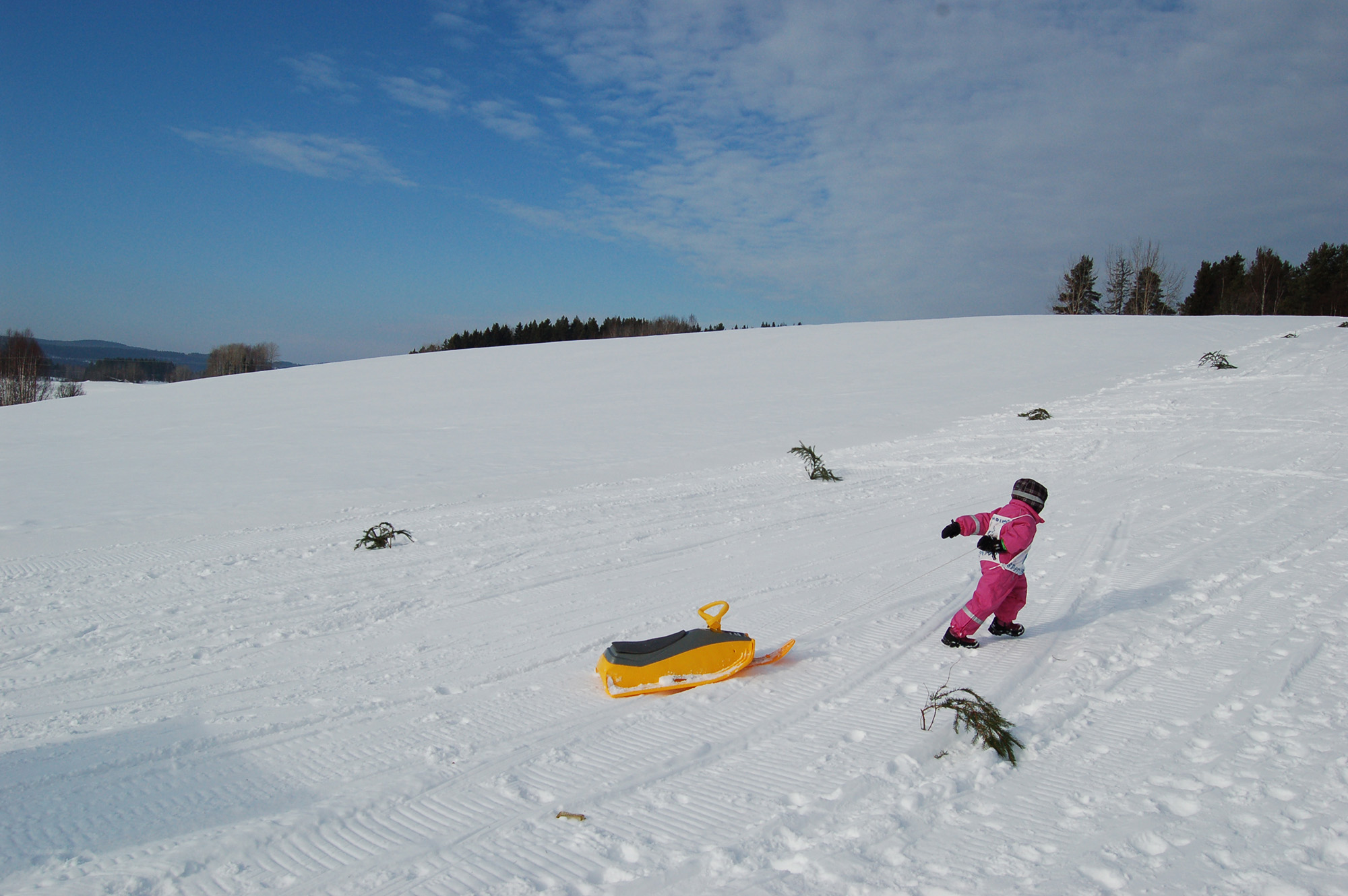 Röste.nu – Röstebilder – Familjedag i vintrigt Röste 2011