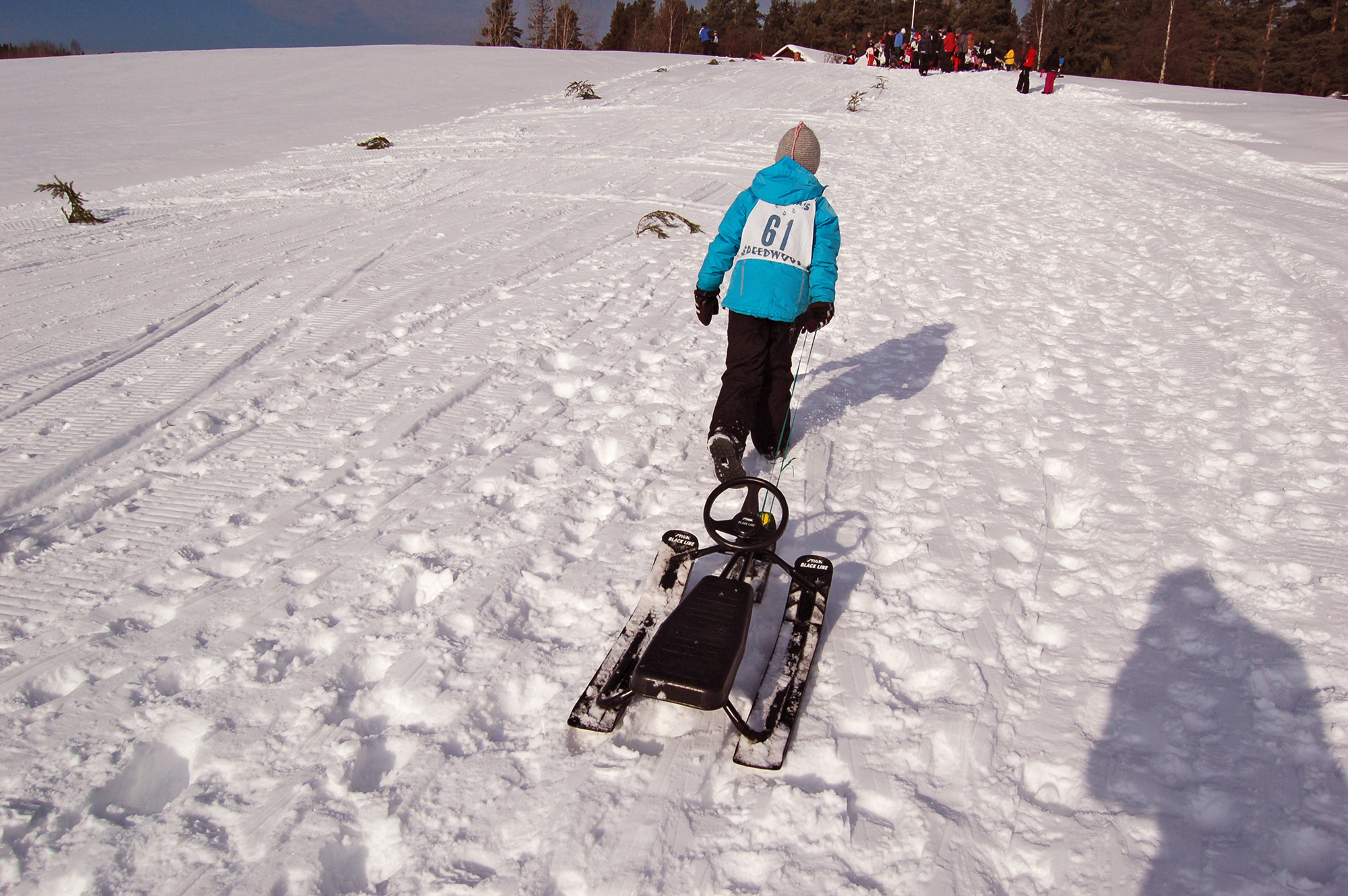 Röste.nu – Röstebilder – Familjedag i vintrigt Röste 2011