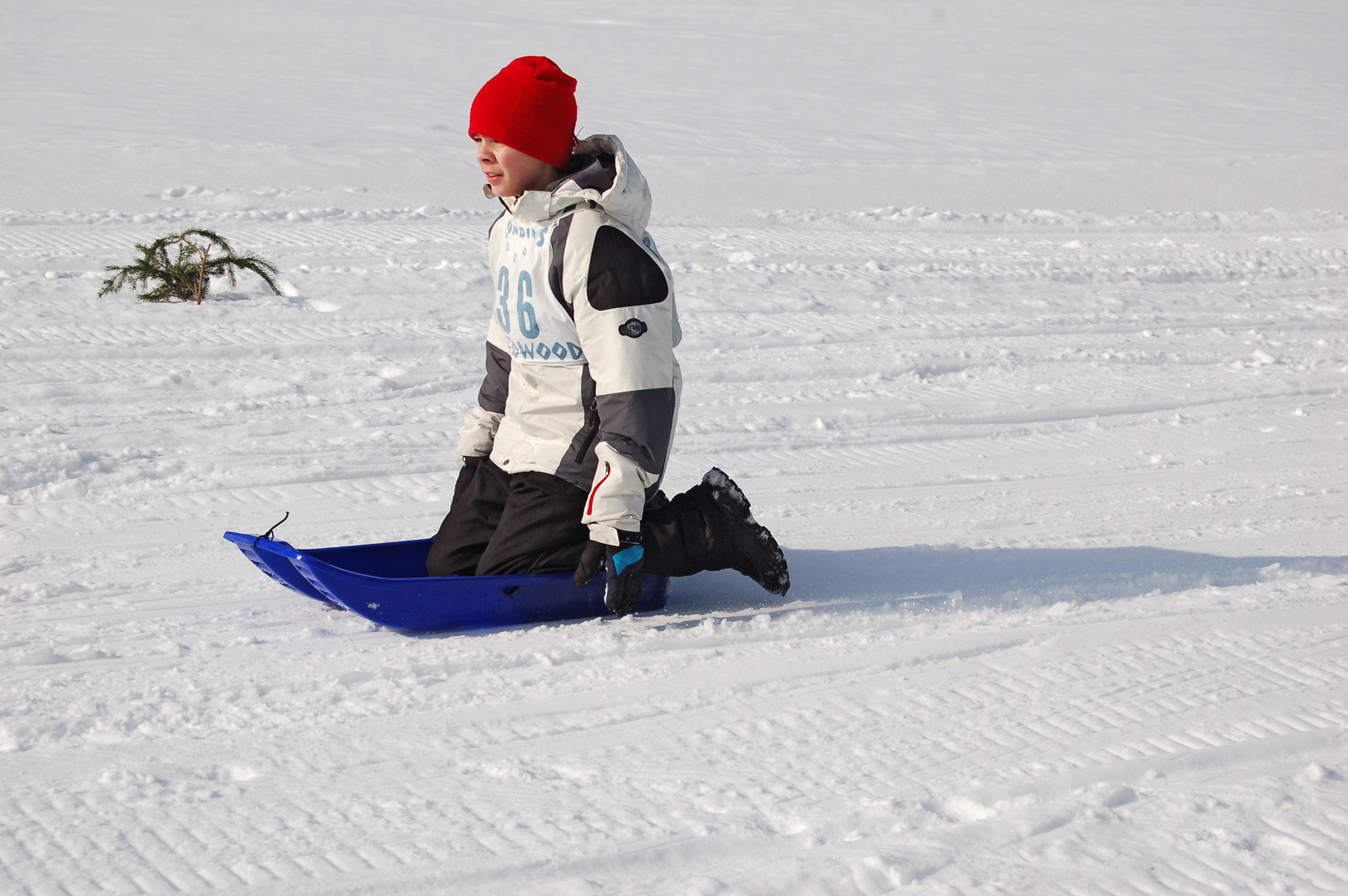 Röste.nu – Röstebilder – Familjedag i vintrigt Röste 2011